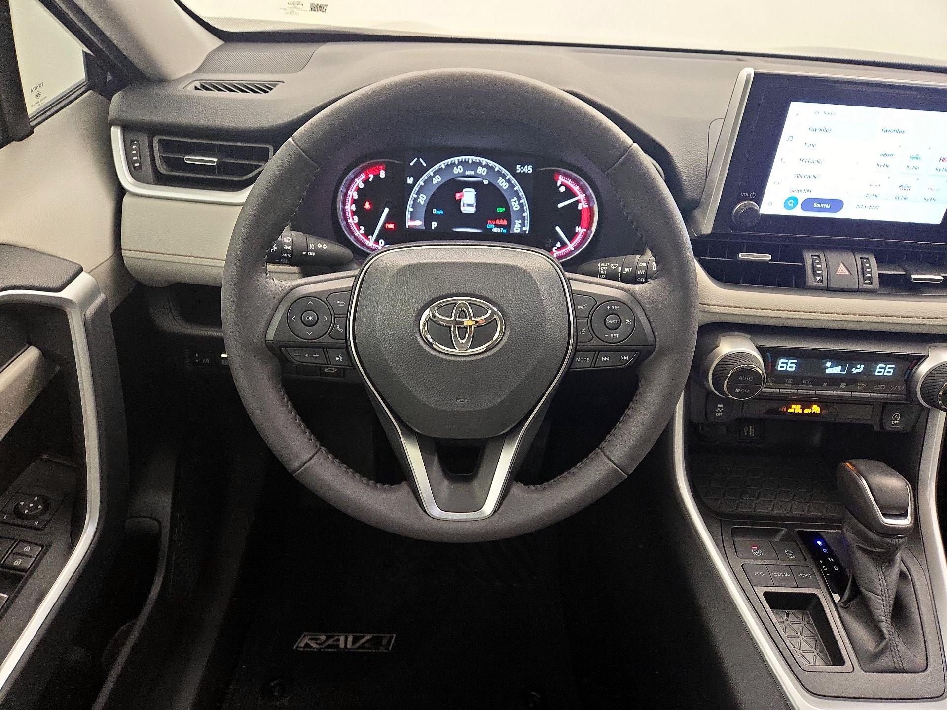 Thumbnail: 2025 Toyota RAV4 - 10