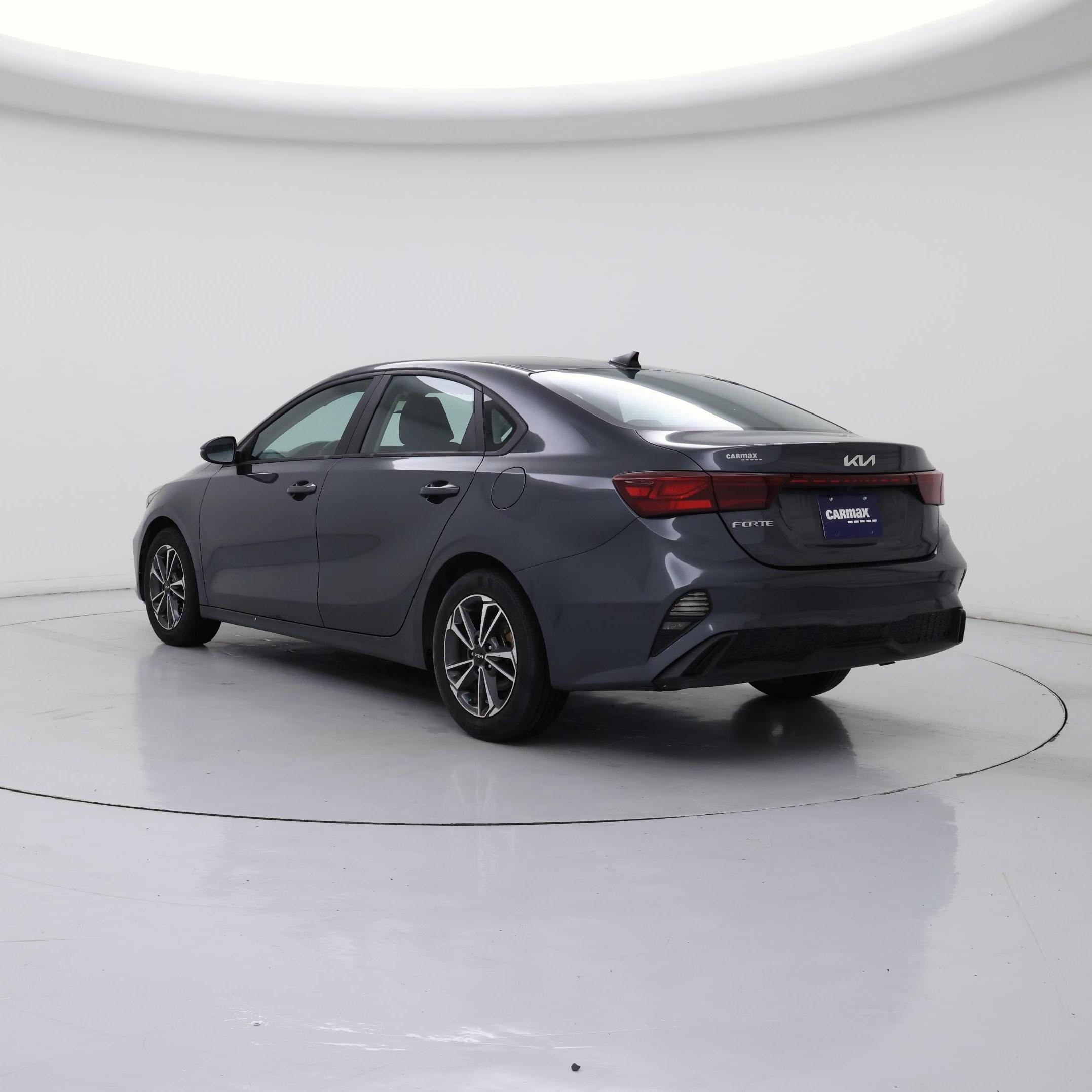 Thumbnail: 2022 Kia Forte - 2