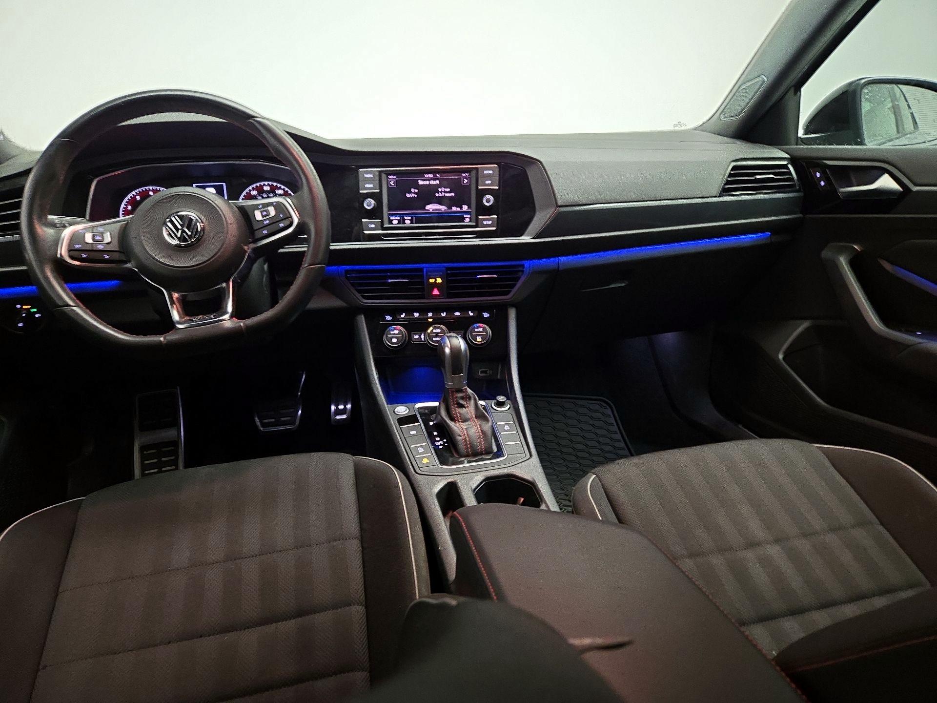 Thumbnail: 2019 Volkswagen Jetta - 9