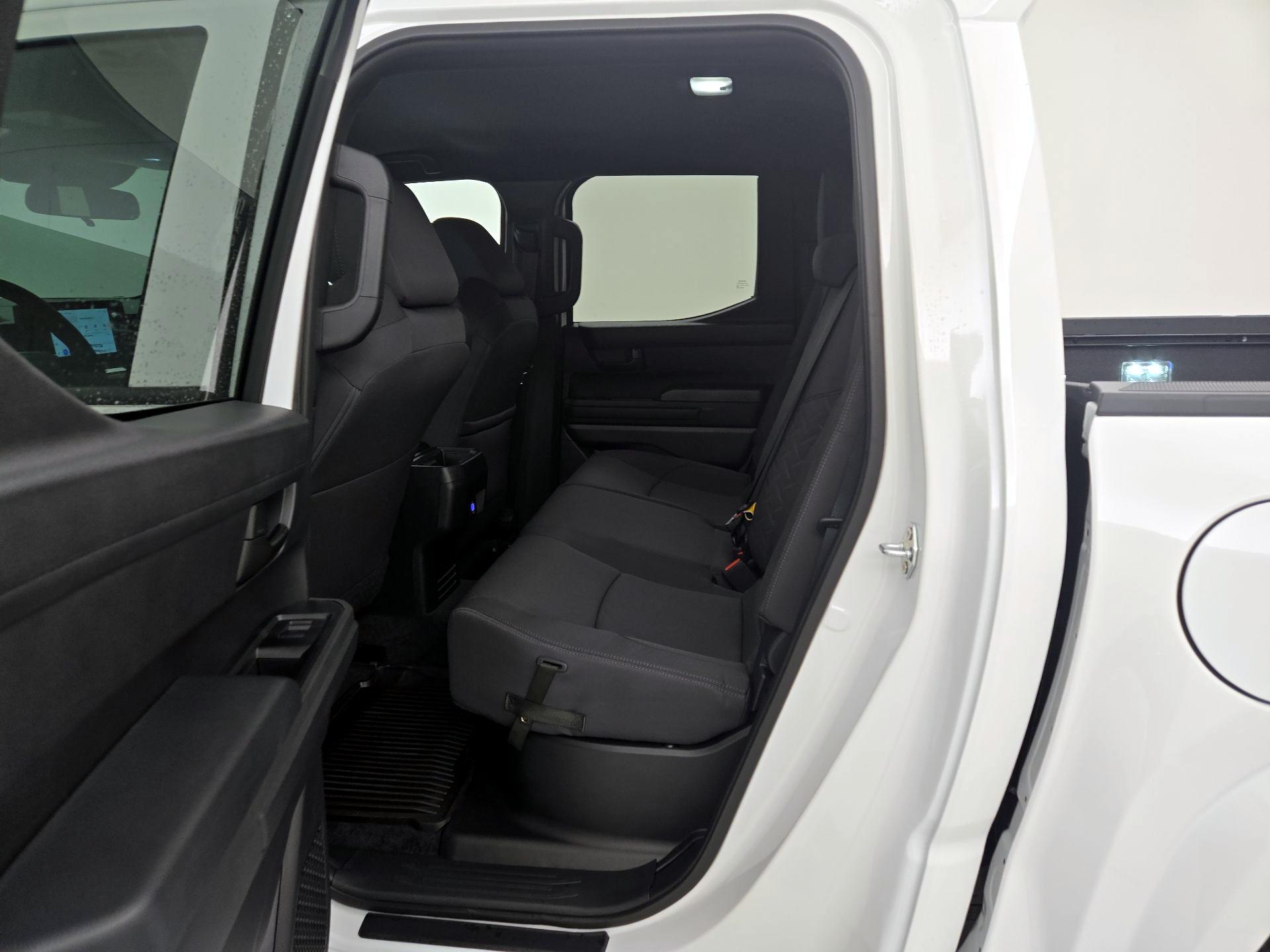 Thumbnail: 2025 Toyota Tacoma - 19