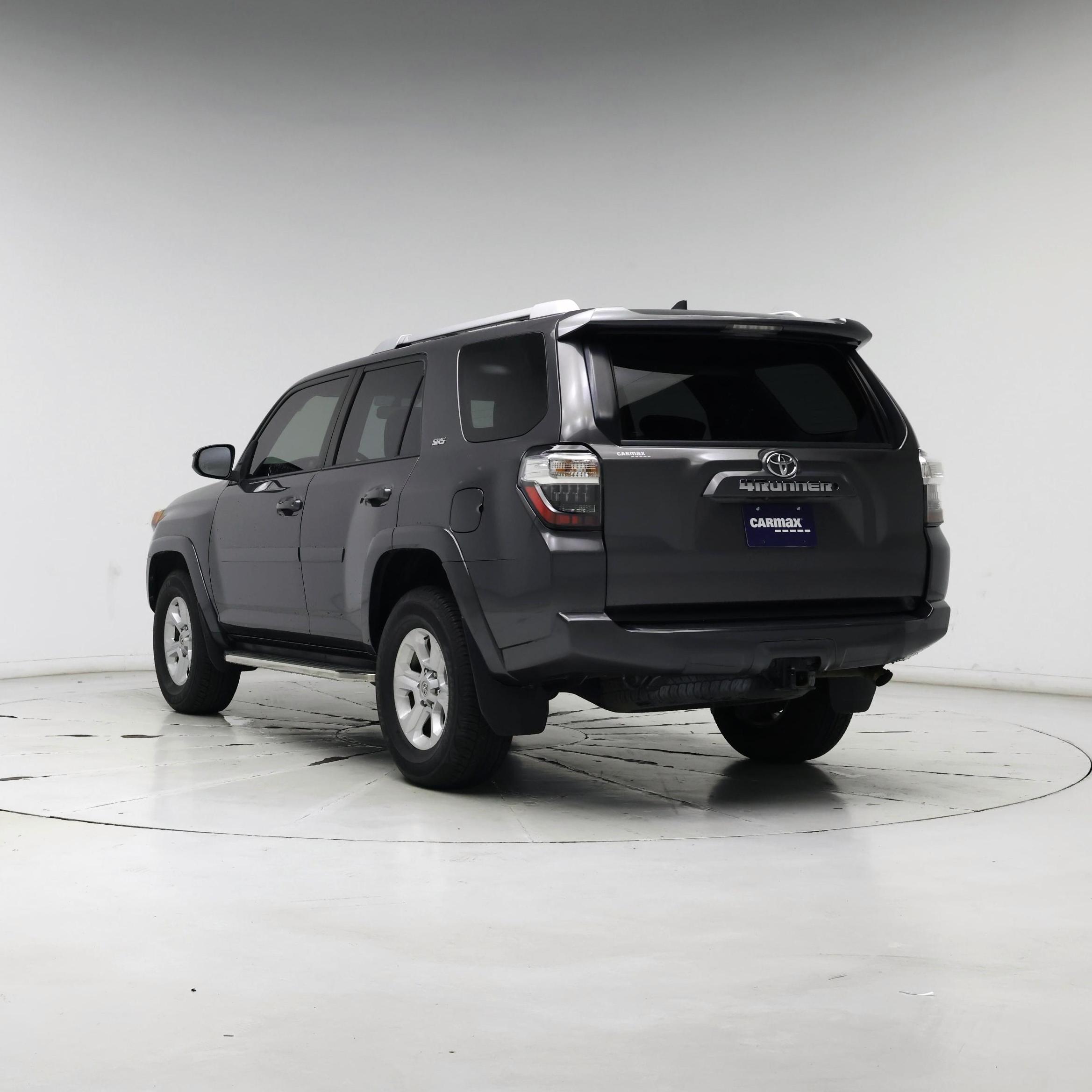 Thumbnail: 2016 Toyota 4Runner - 2