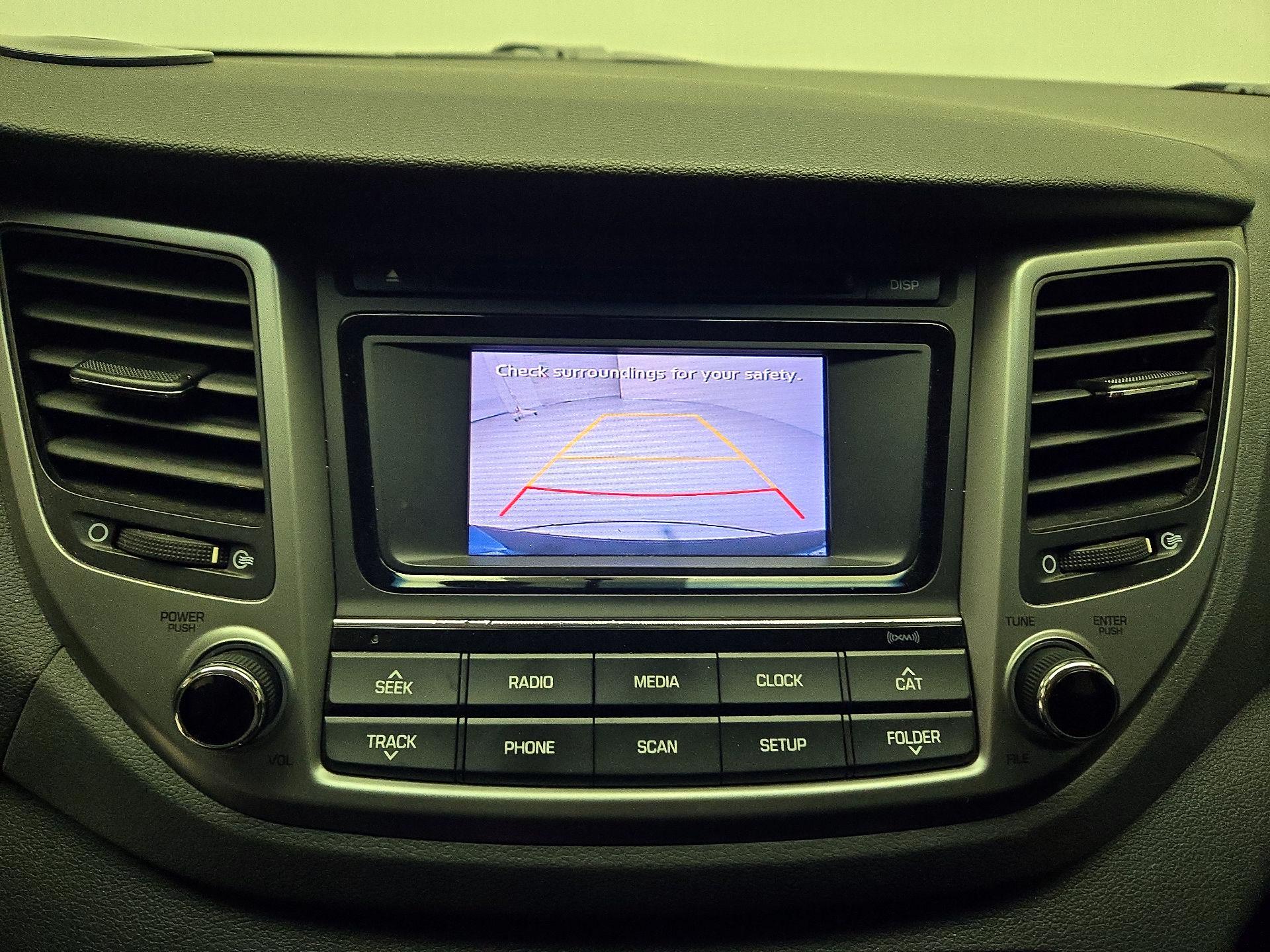 Thumbnail: 2016 Hyundai Tucson - 14