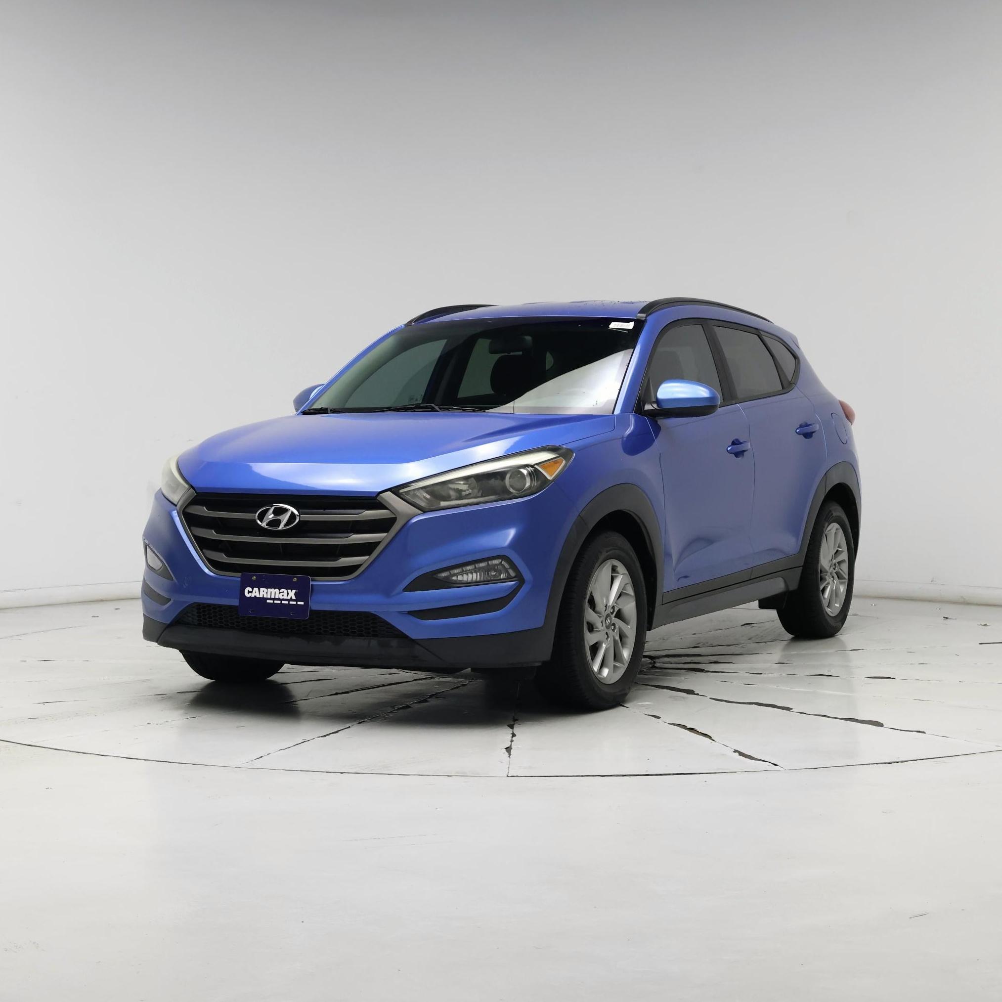 Thumbnail: 2016 Hyundai Tucson - 4