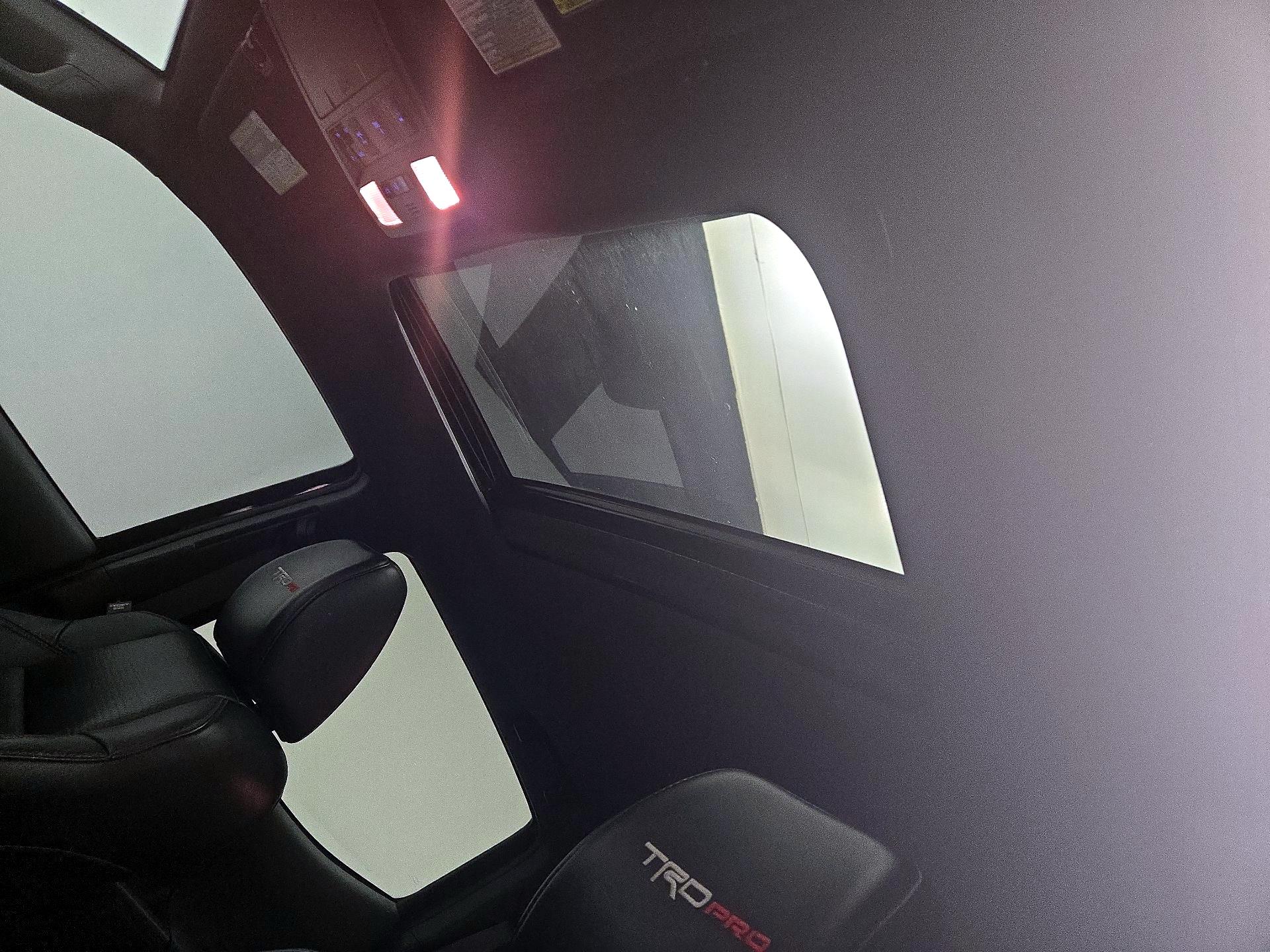 Thumbnail: 2019 Toyota Tacoma - 19