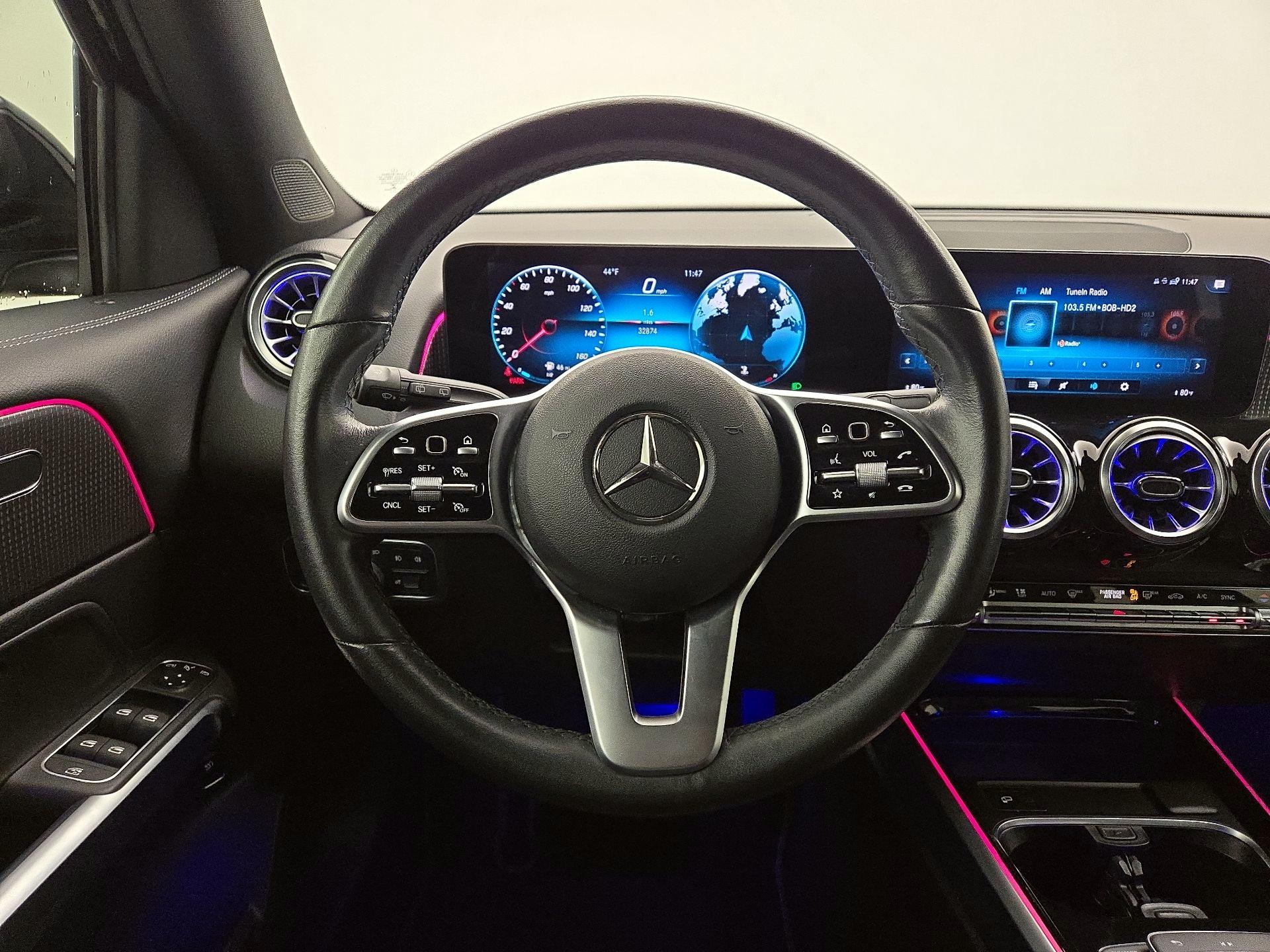 Thumbnail: 2022 Mercedes-Benz GLB - 10