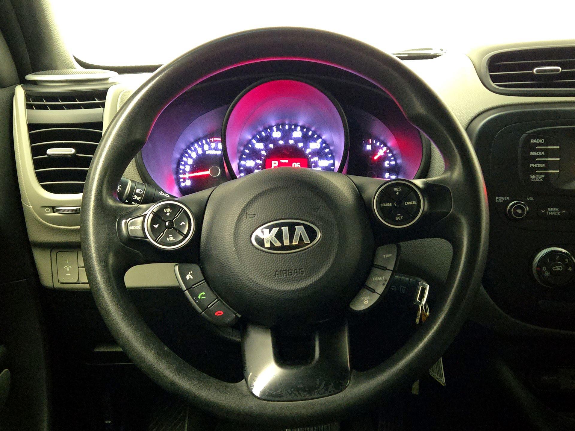 Thumbnail: 2014 Kia Soul - 10