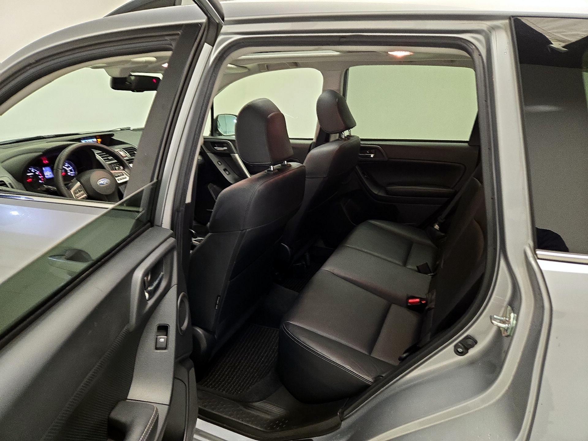 Thumbnail: 2015 Subaru Forester - 20