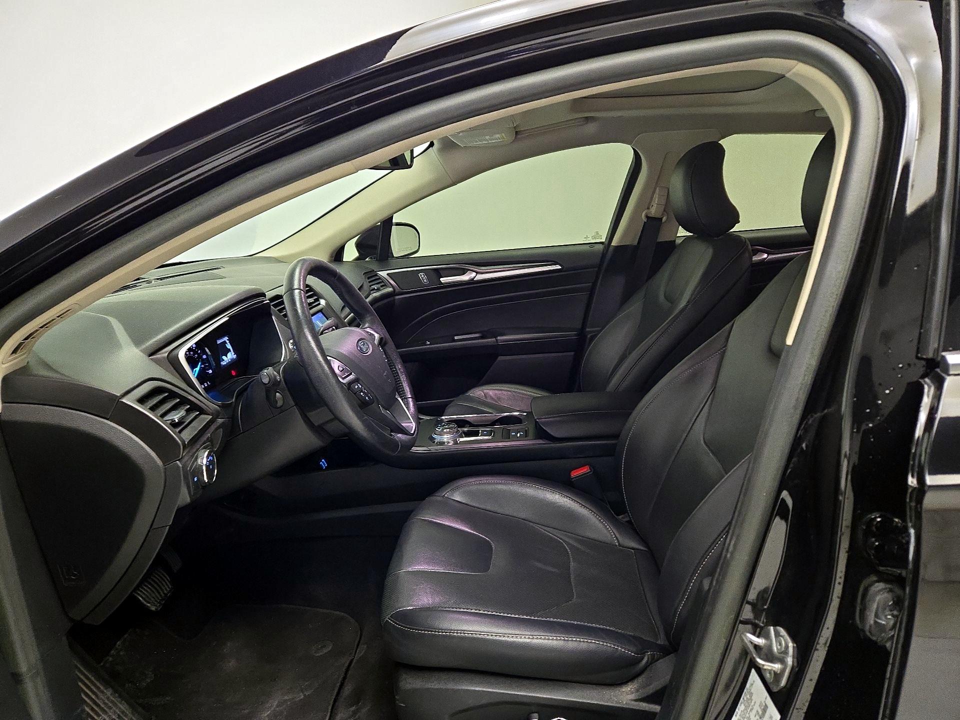 Thumbnail: 2019 Ford Fusion - 11