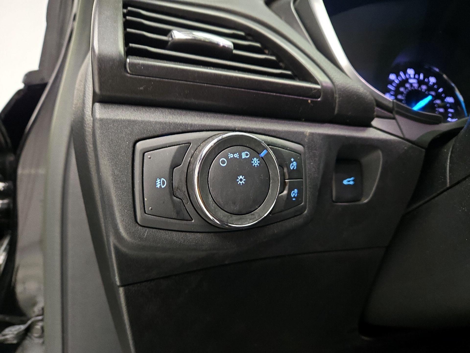 Thumbnail: 2019 Ford Fusion - 13