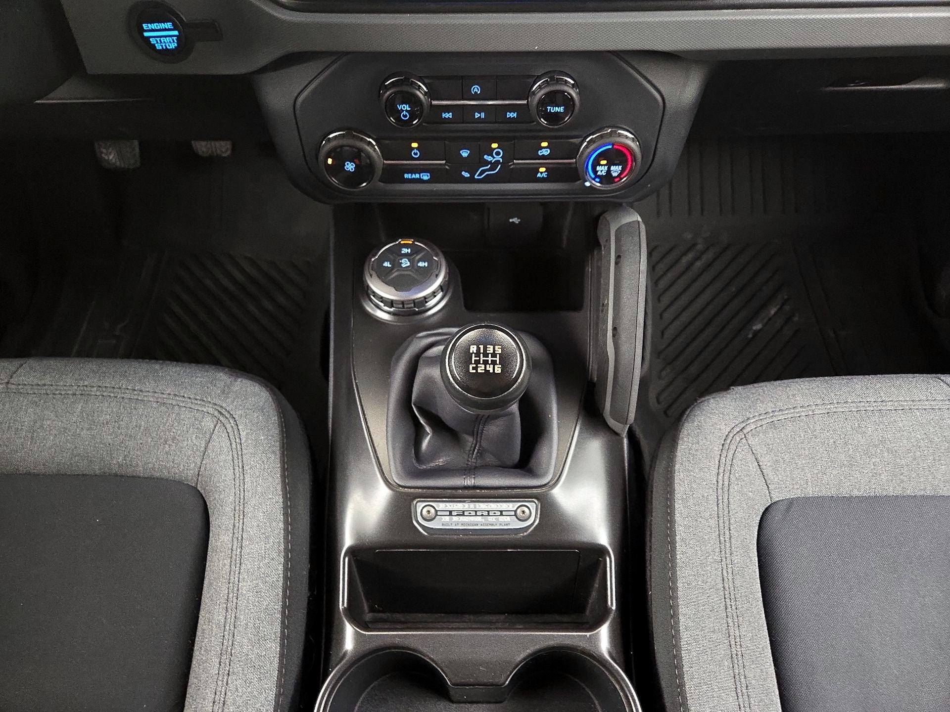 Thumbnail: 2022 Ford Bronco - 17