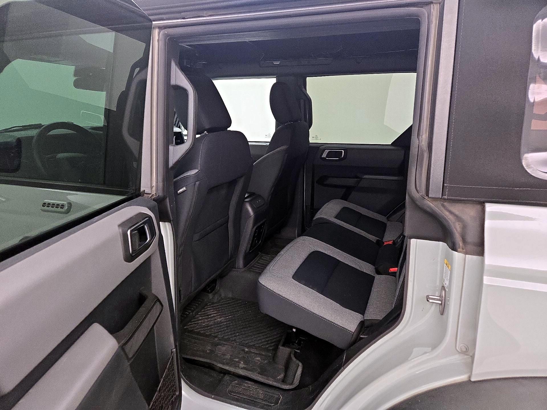 Thumbnail: 2022 Ford Bronco - 19