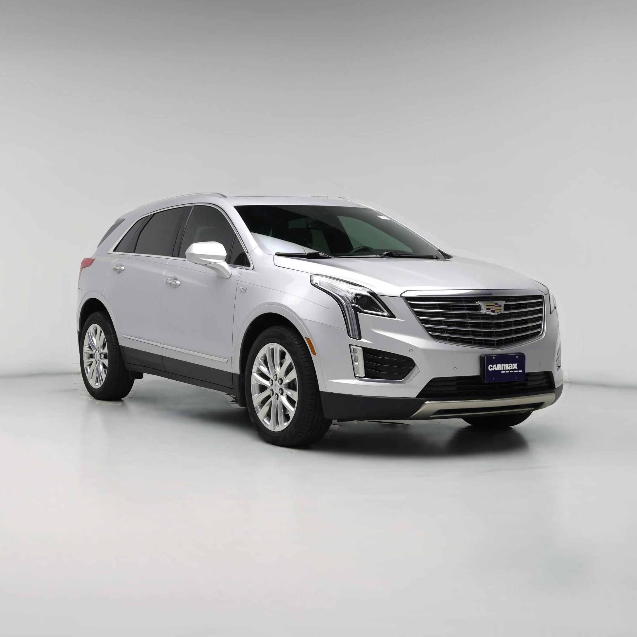 Thumbnail: 2017 Cadillac XT5 - 1