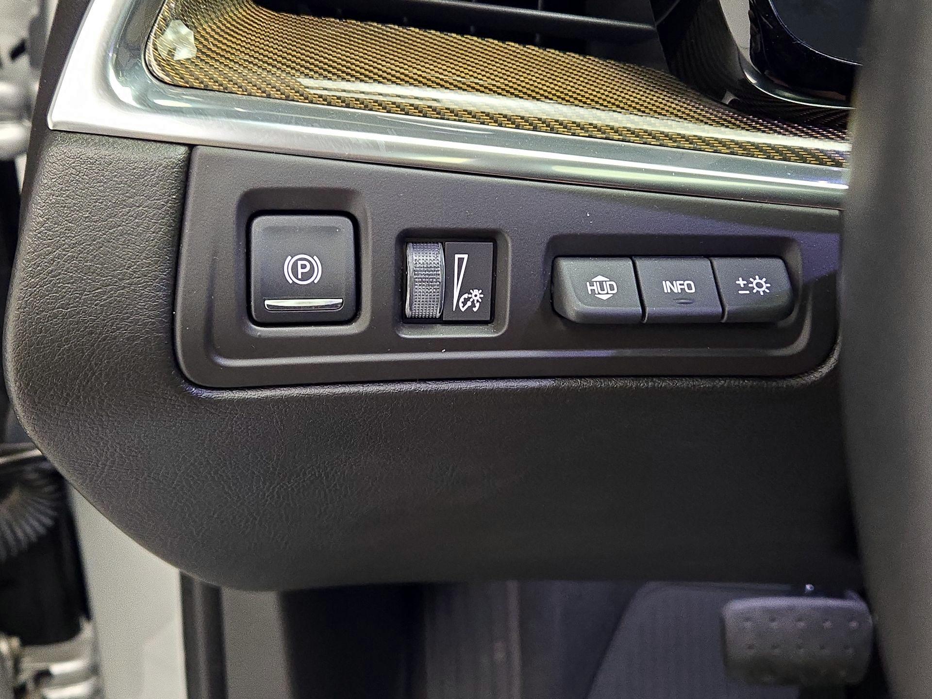 Thumbnail: 2017 Cadillac XT5 - 13