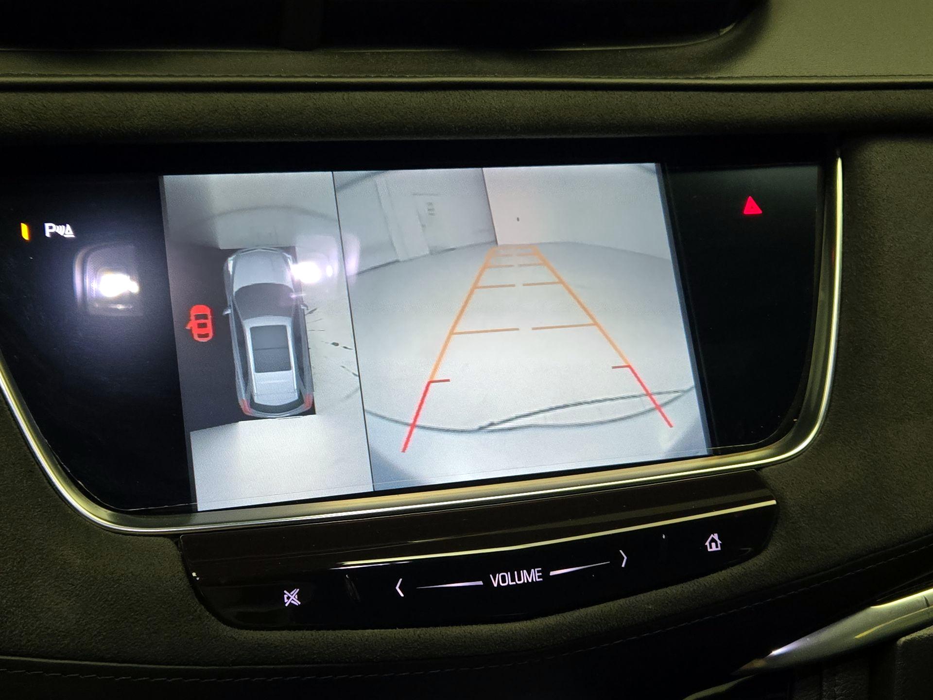 Thumbnail: 2017 Cadillac XT5 - 15