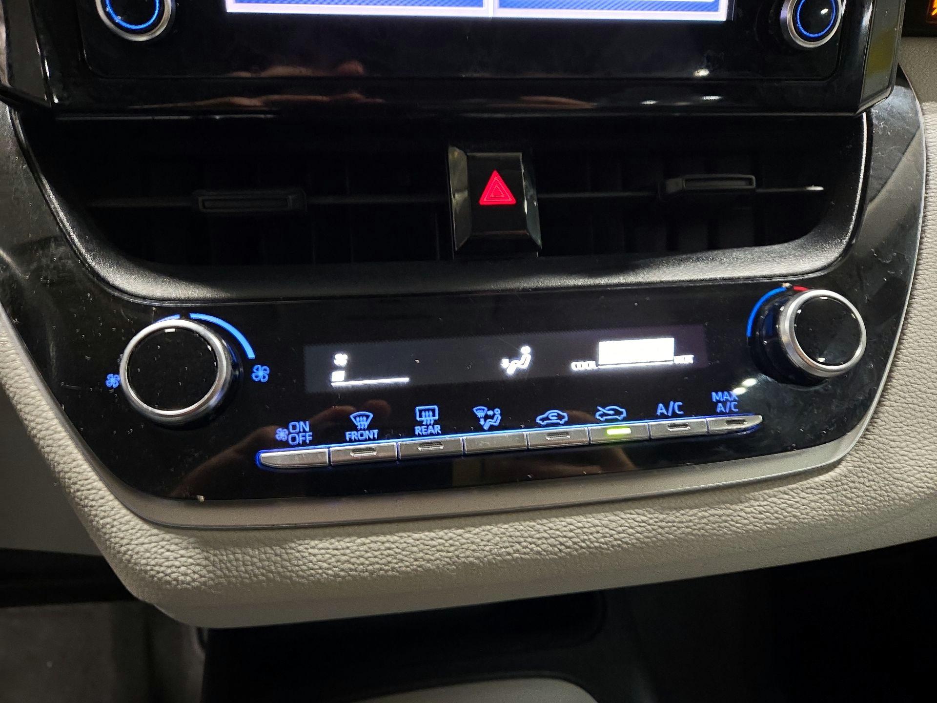 Thumbnail: 2020 Toyota Corolla - 16