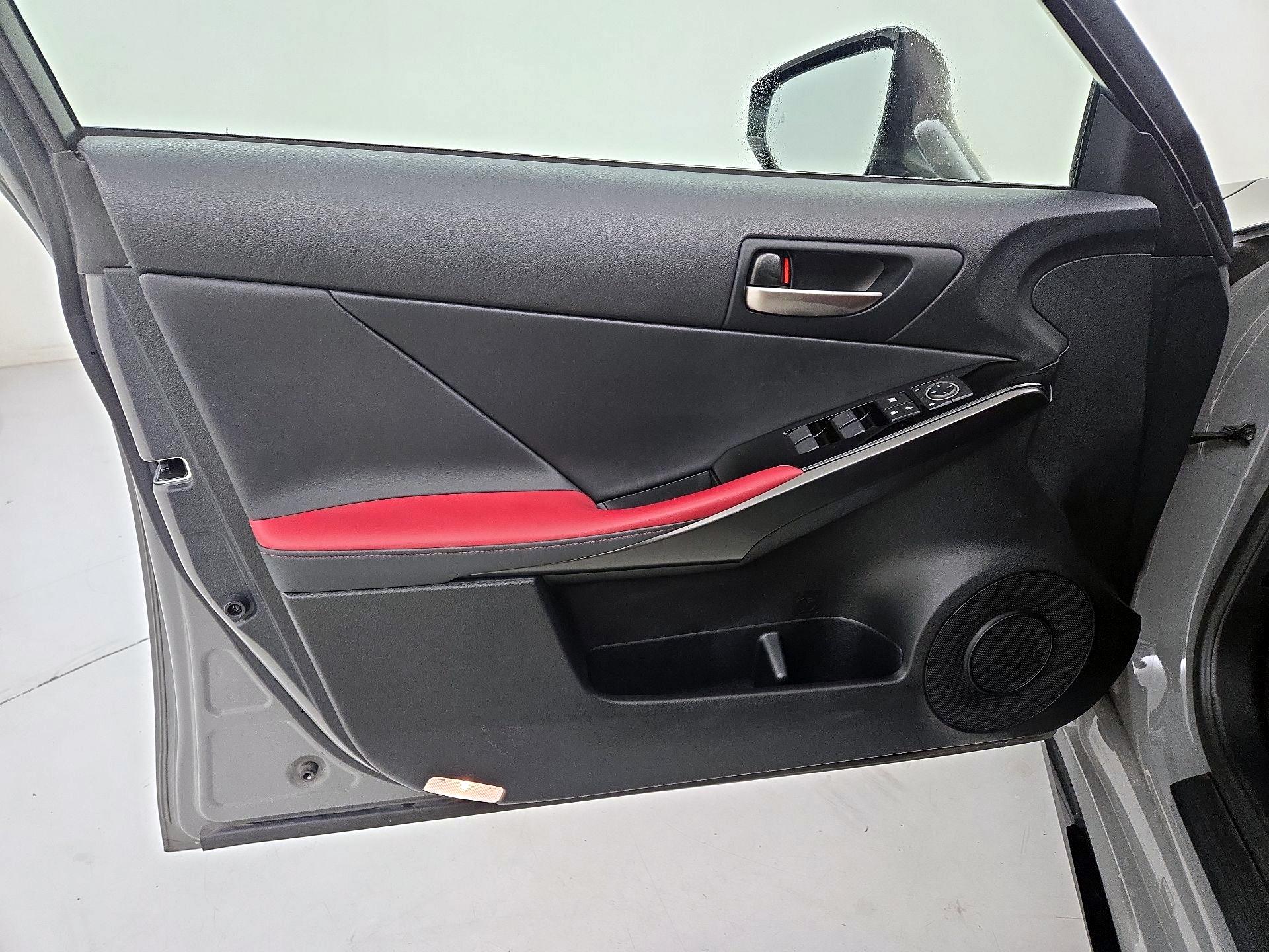 Thumbnail: 2024 Lexus IS - 12