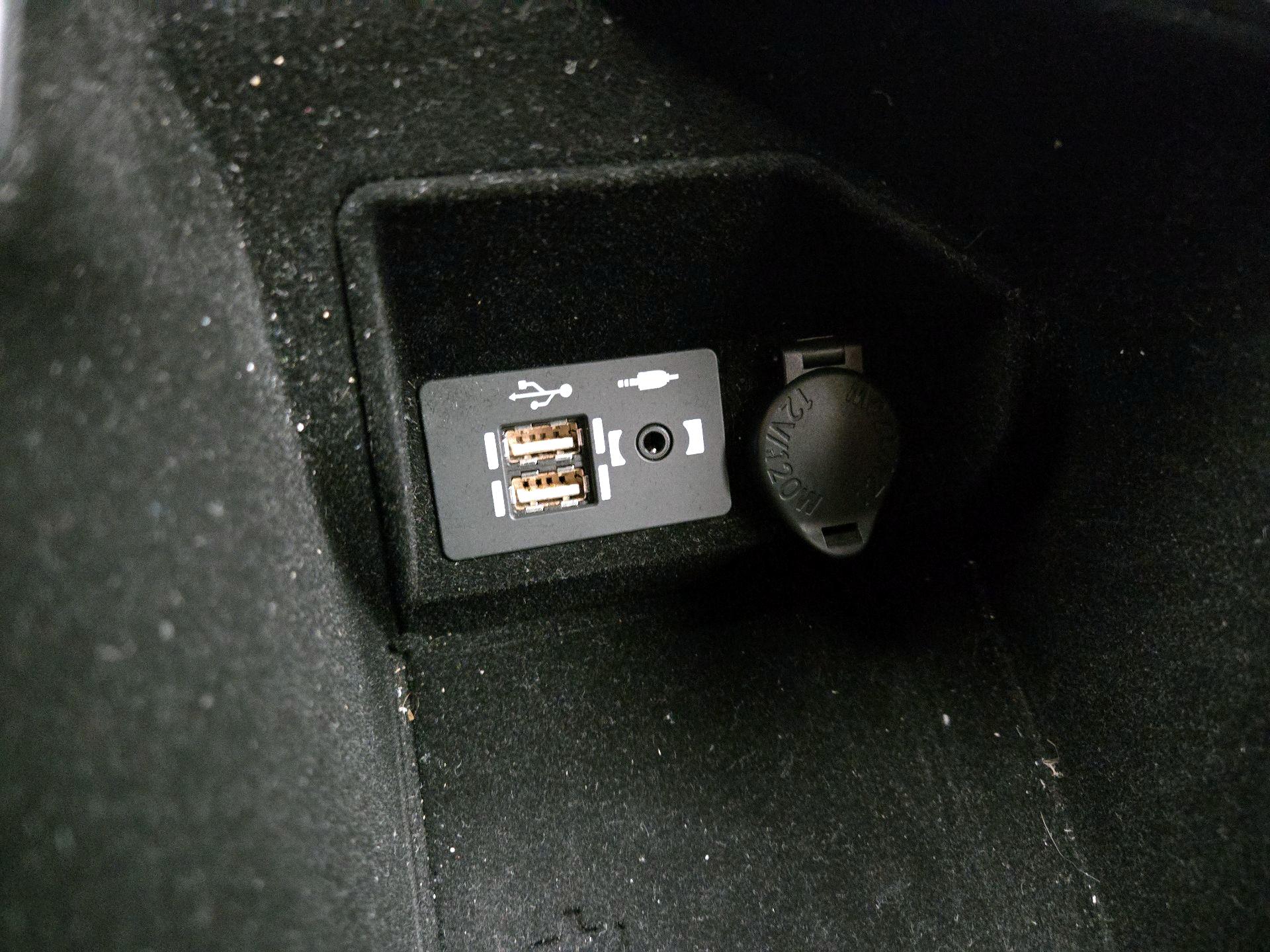 Thumbnail: 2024 Lexus IS - 18