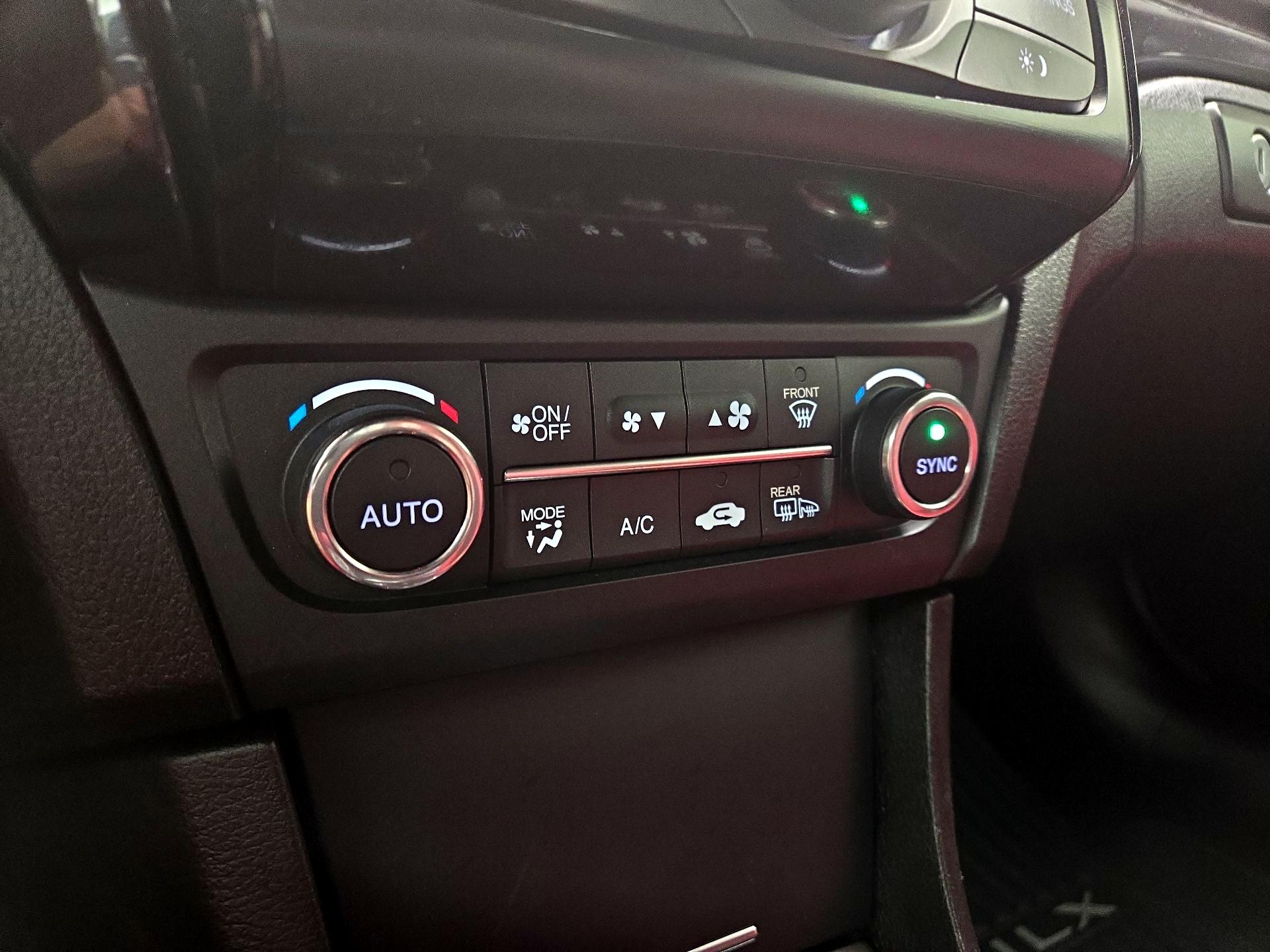 Thumbnail: 2022 Acura ILX - 16