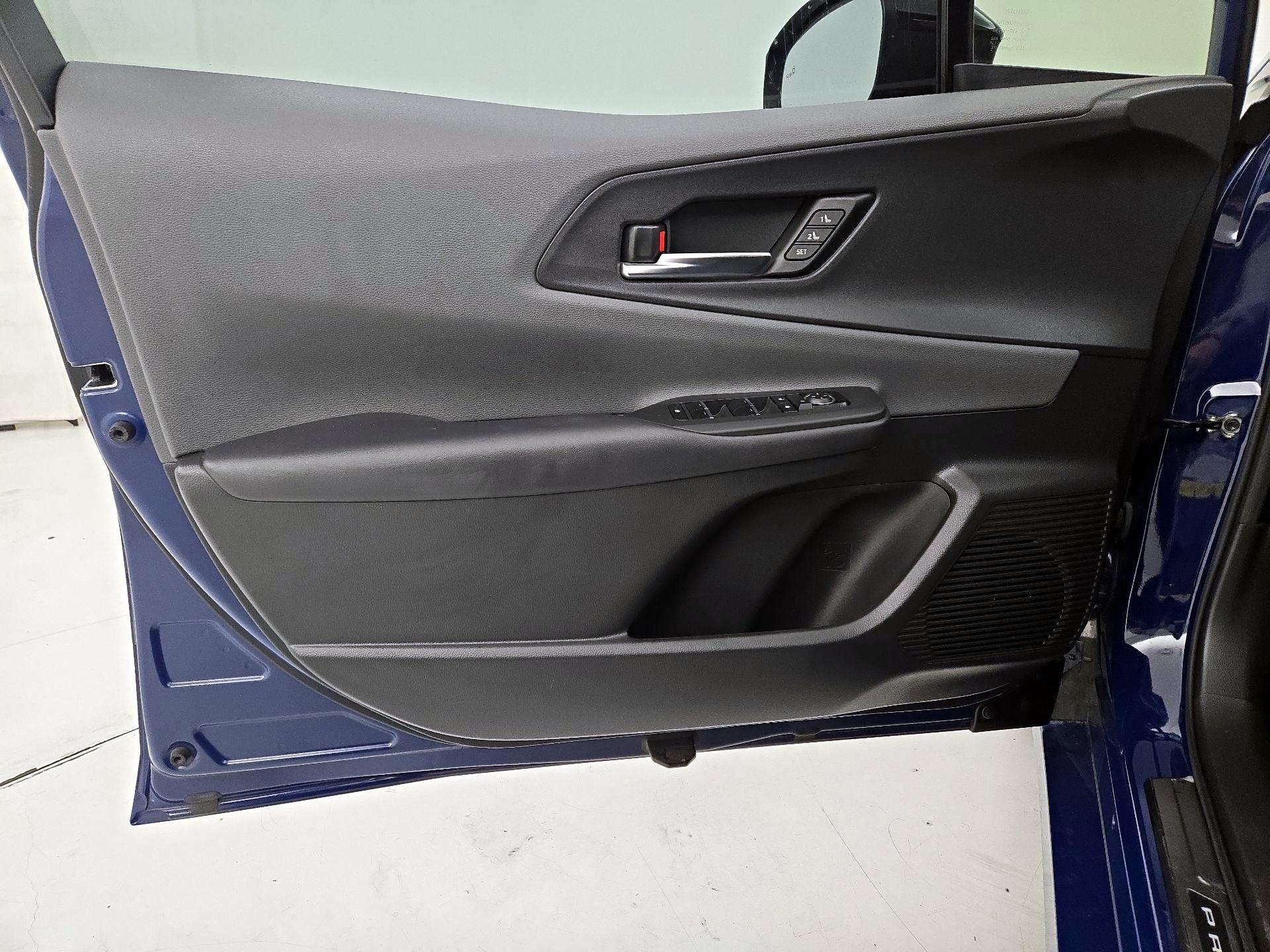 Thumbnail: 2024 Toyota Prius - 12