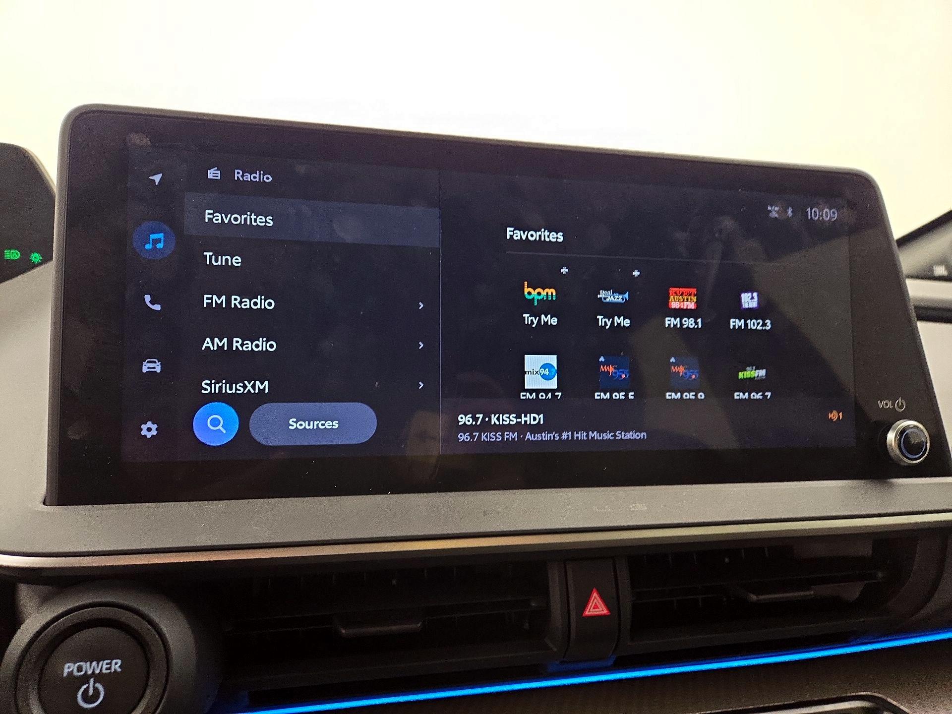 Thumbnail: 2024 Toyota Prius - 15