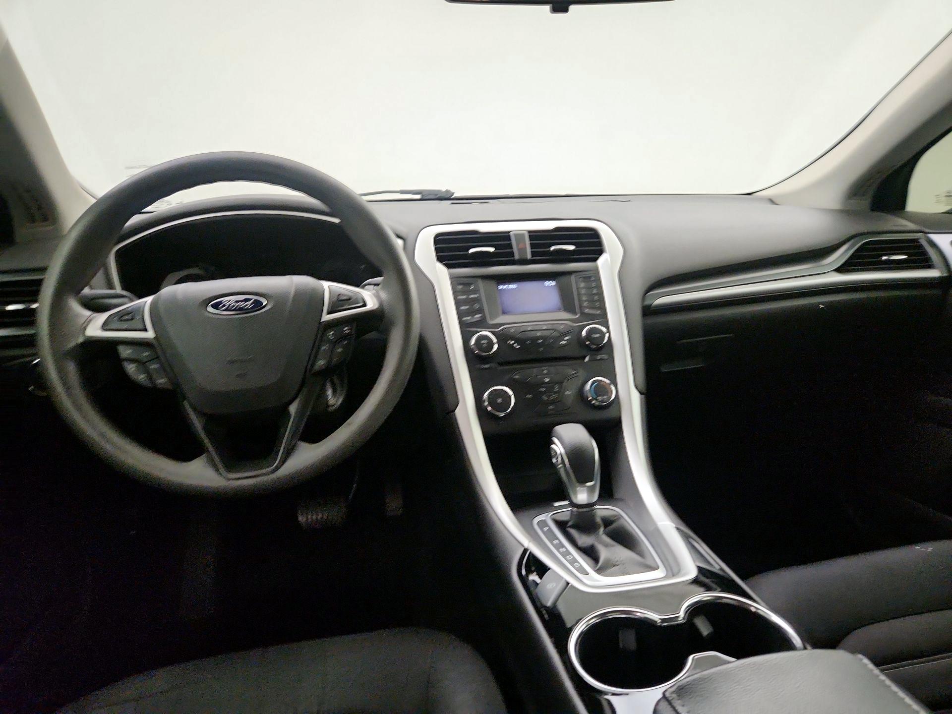 Thumbnail: 2014 Ford Fusion - 9