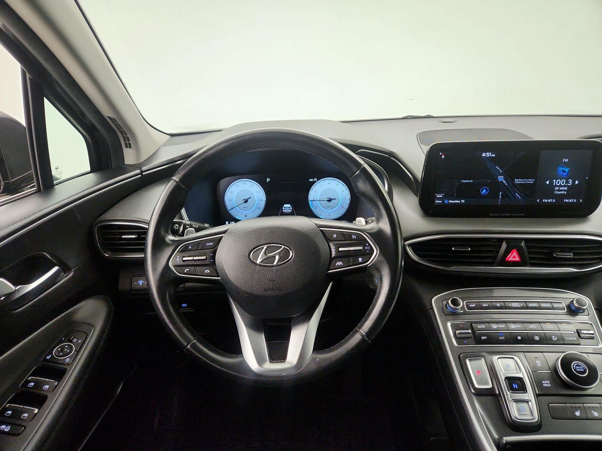 Thumbnail: 2022 Hyundai Santa Fe - 10