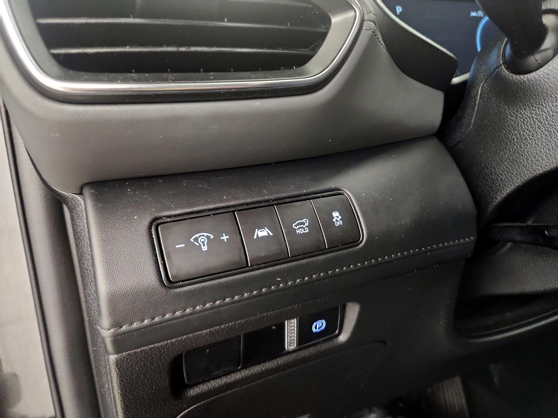 Thumbnail: 2022 Hyundai Santa Fe - 13