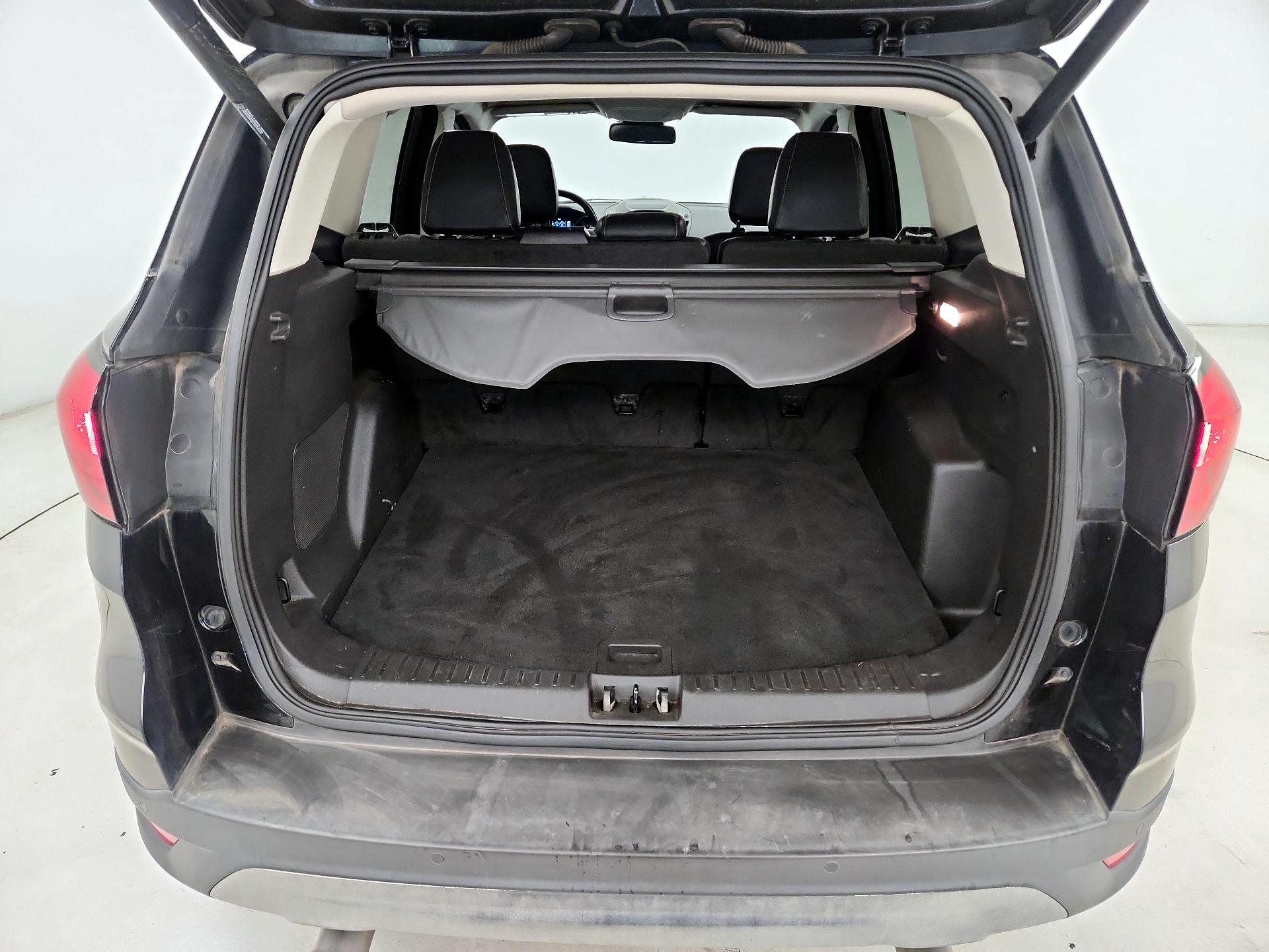 Thumbnail: 2019 Ford Escape - 16