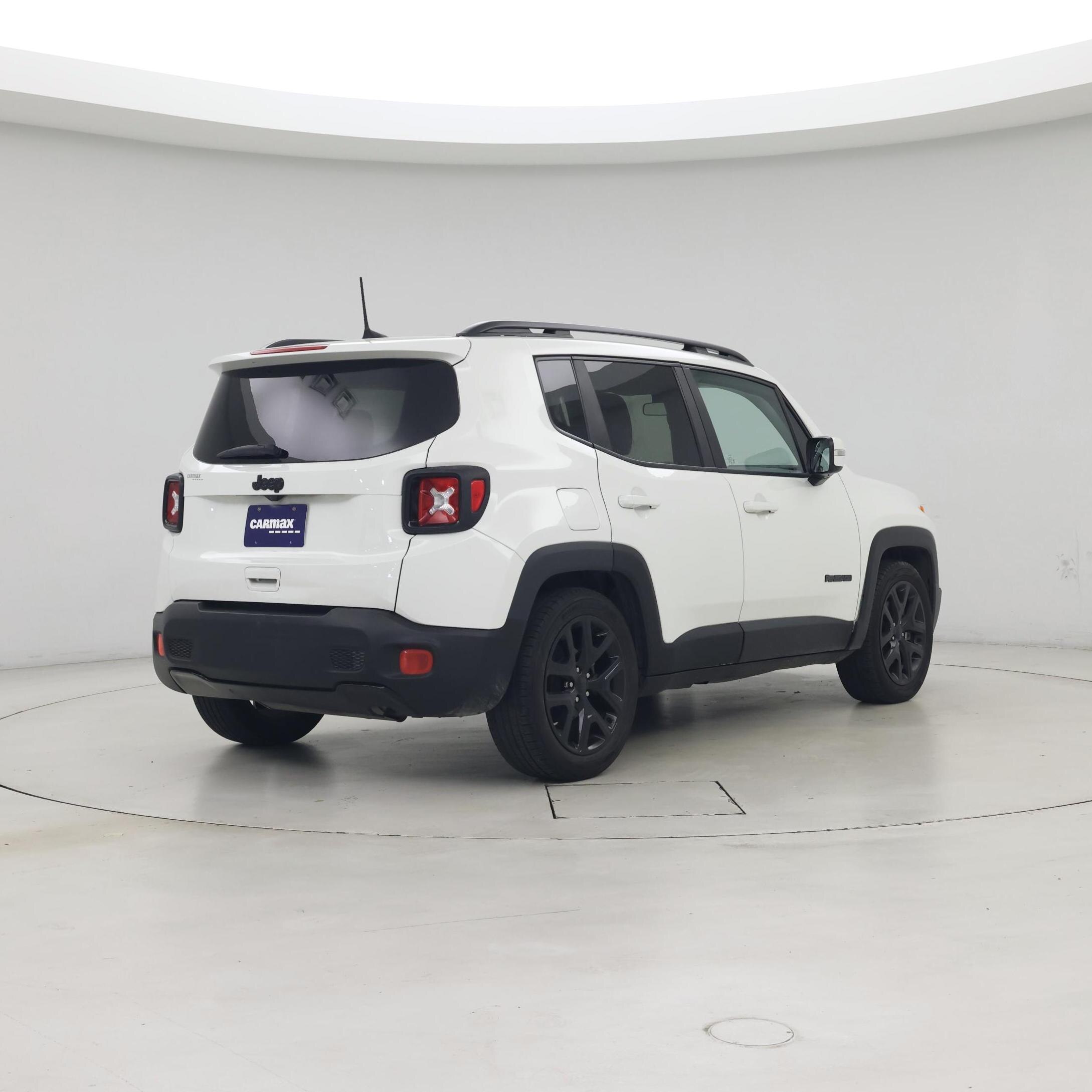 Thumbnail: 2018 Jeep Renegade - 8