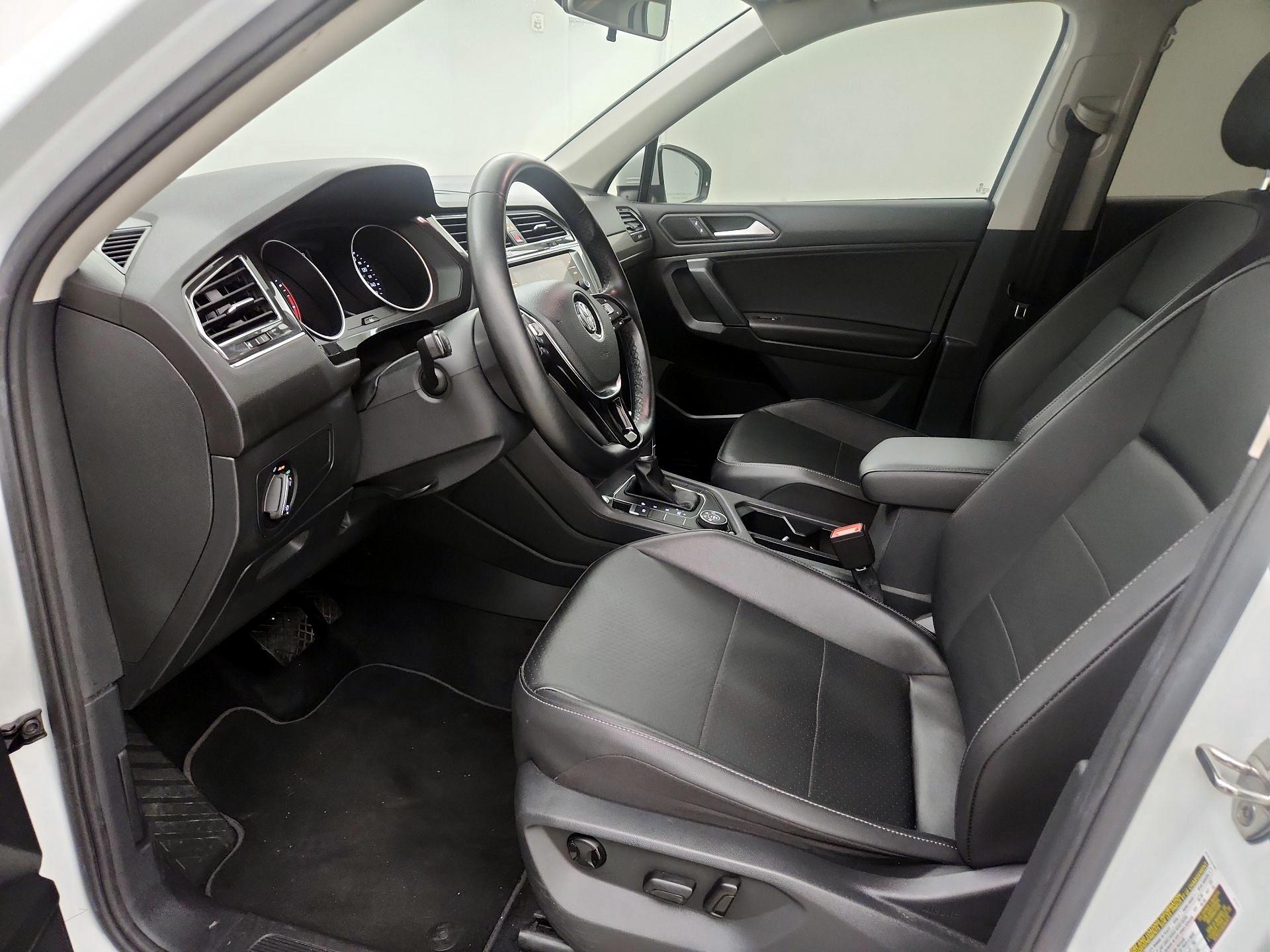 Thumbnail: 2019 Volkswagen Tiguan - 11