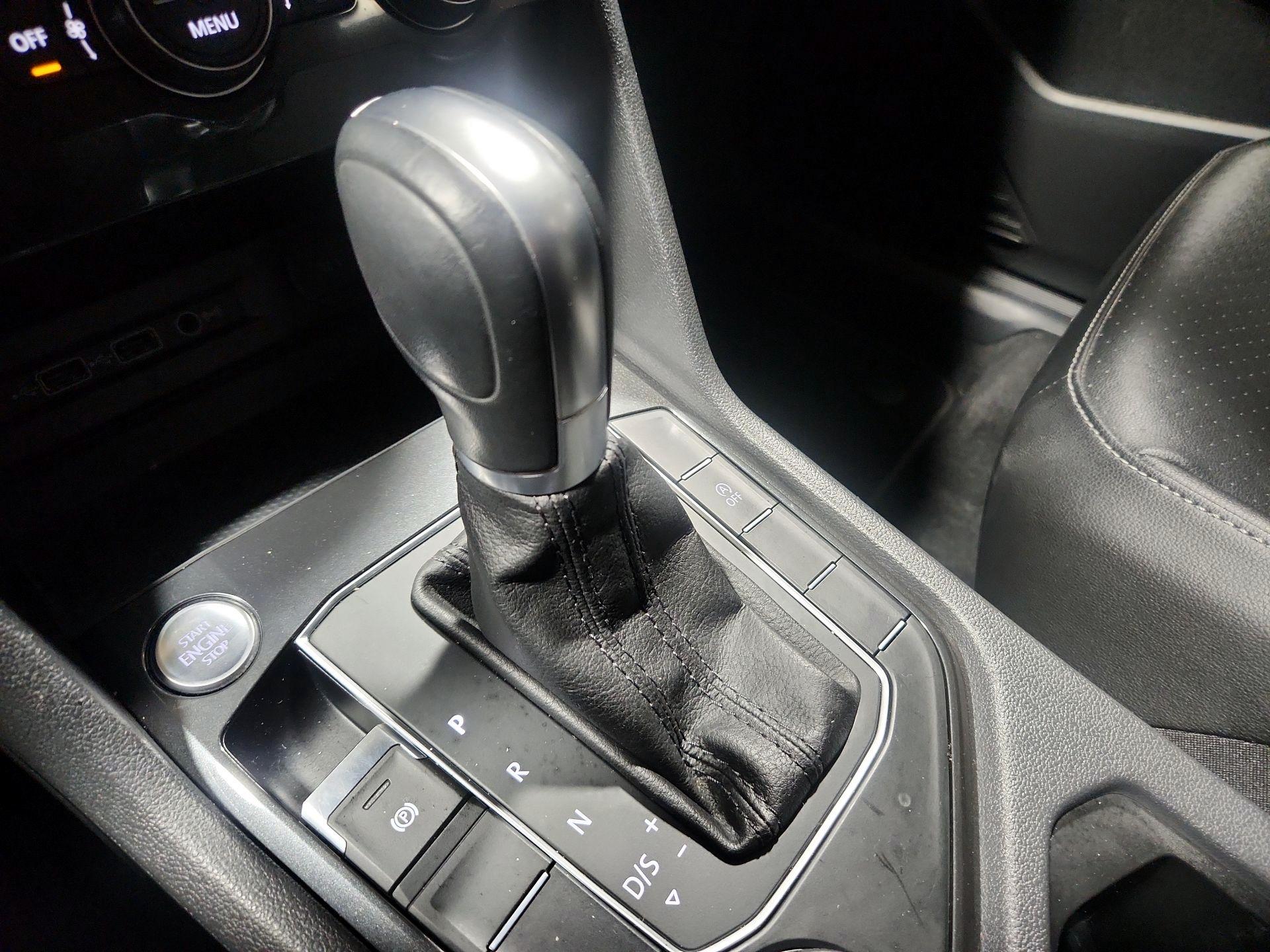 Thumbnail: 2019 Volkswagen Tiguan - 15