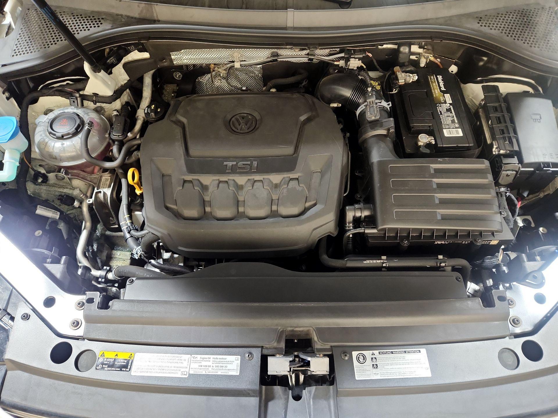 Thumbnail: 2019 Volkswagen Tiguan - 17