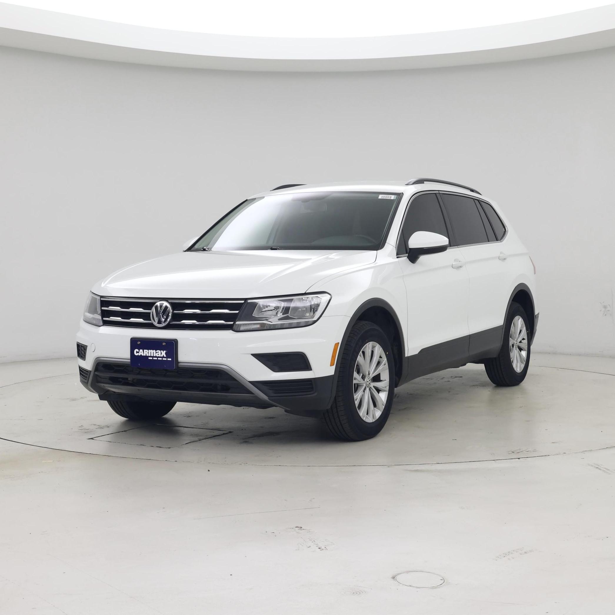 Thumbnail: 2019 Volkswagen Tiguan - 4