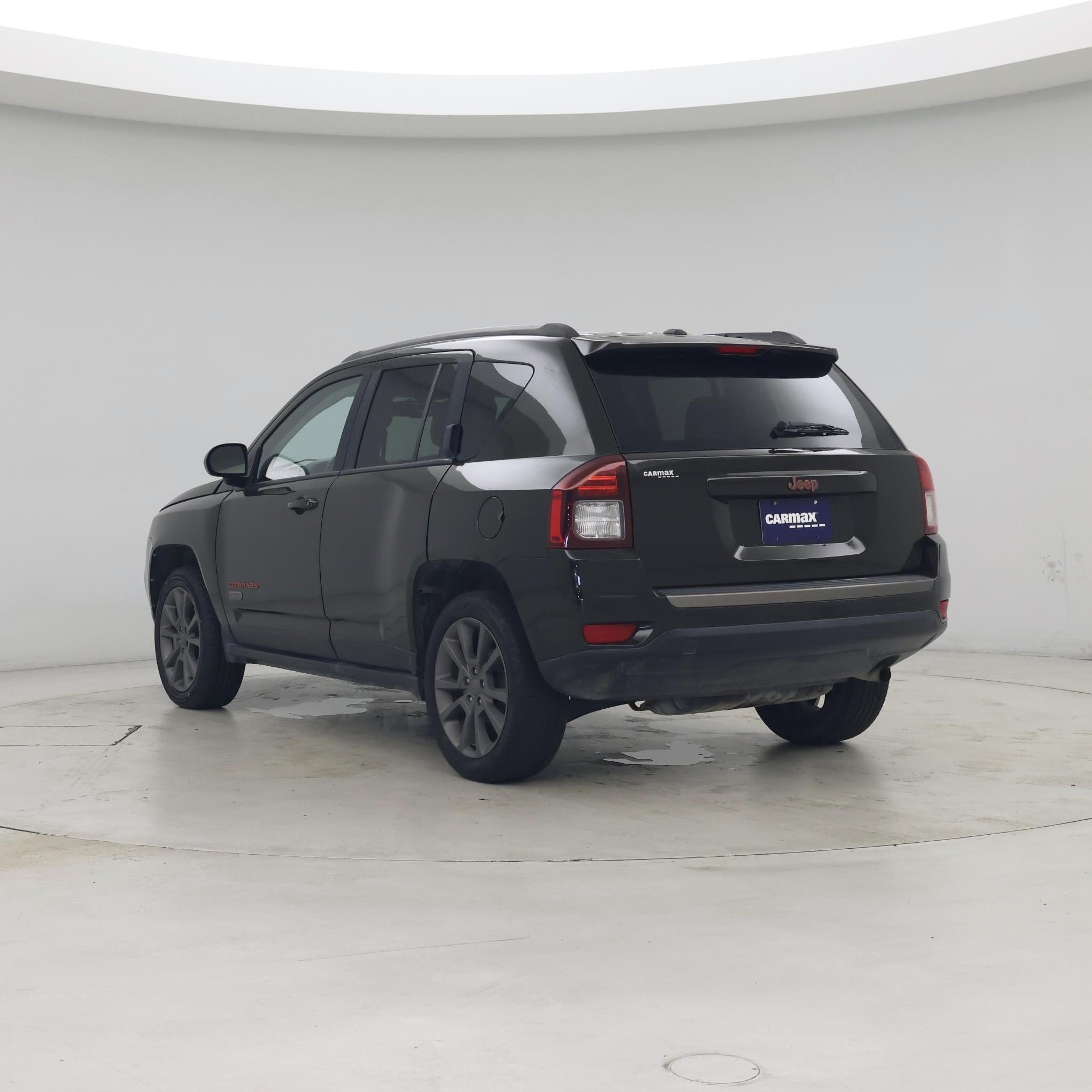 Thumbnail: 2016 Jeep Compass - 2