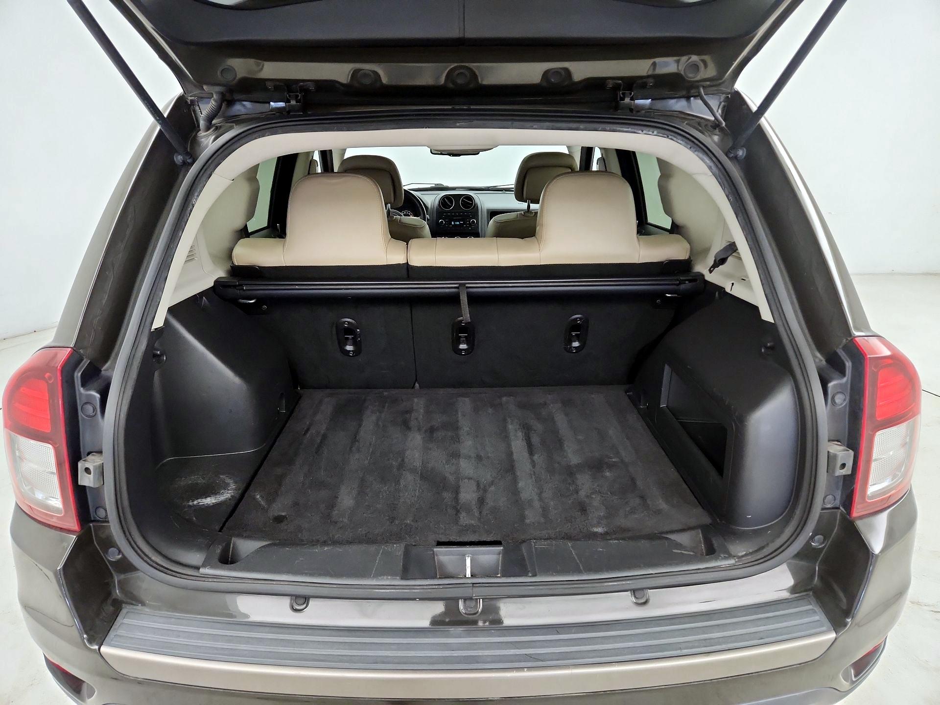 Thumbnail: 2016 Jeep Compass - 19