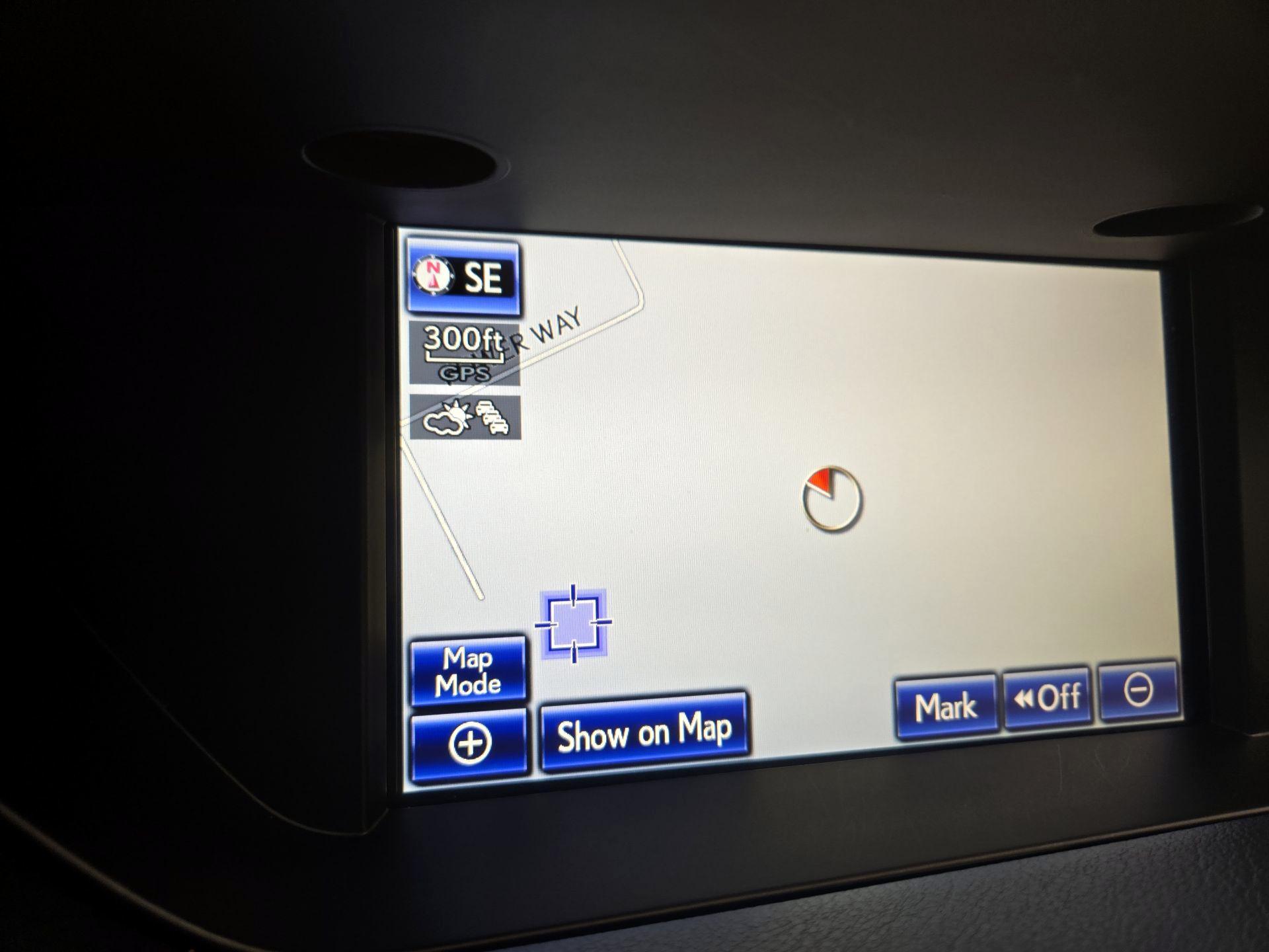 Thumbnail: 2014 Lexus ES - 14