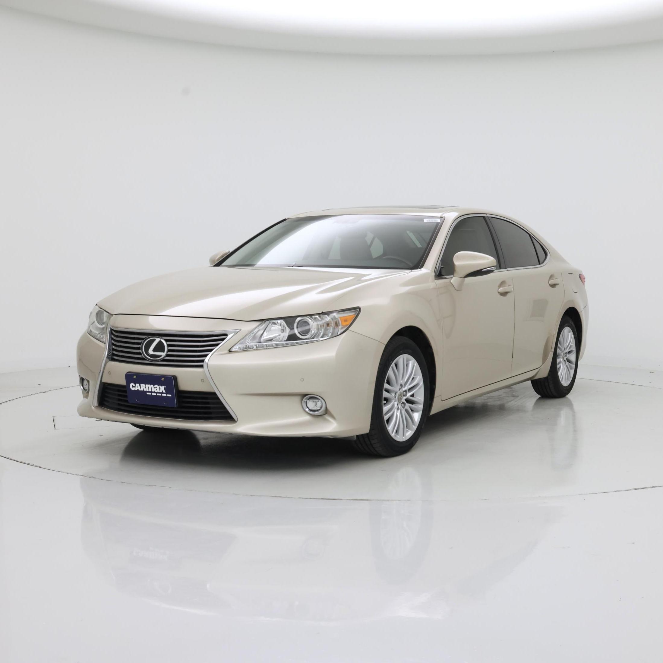 Thumbnail: 2014 Lexus ES - 4