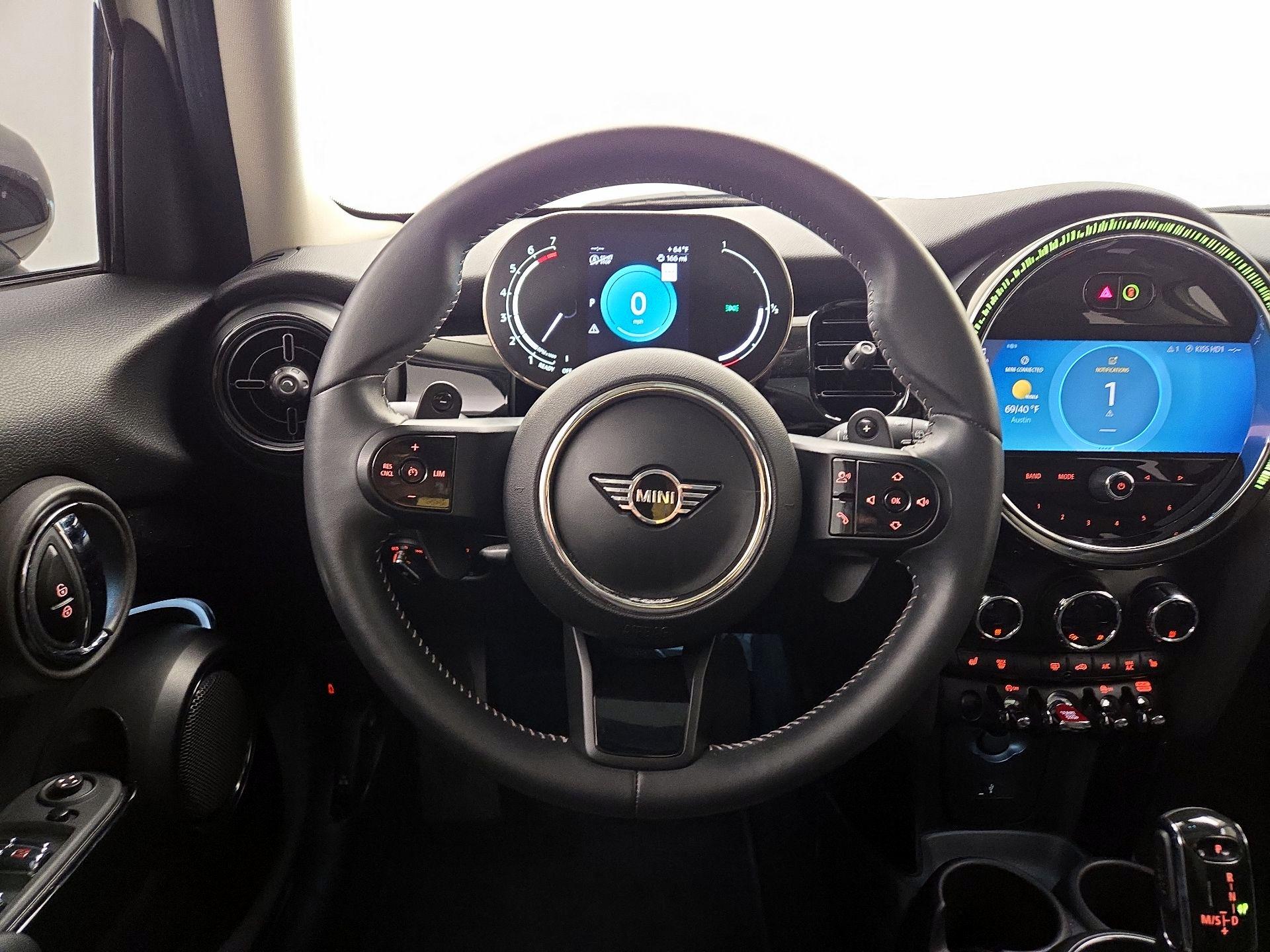 Thumbnail: 2023 MINI Cooper Hardtop - 10