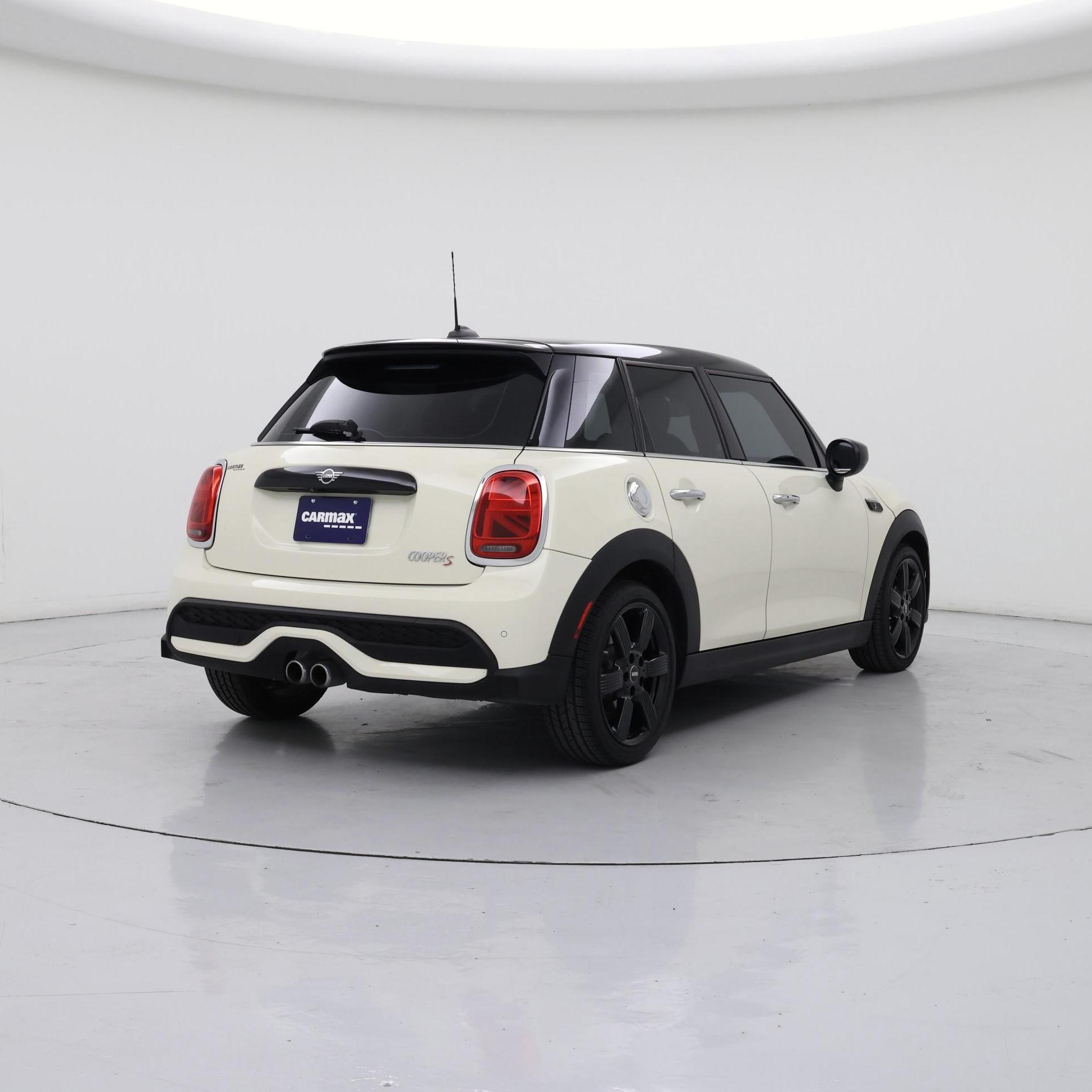 Thumbnail: 2023 MINI Cooper Hardtop - 8