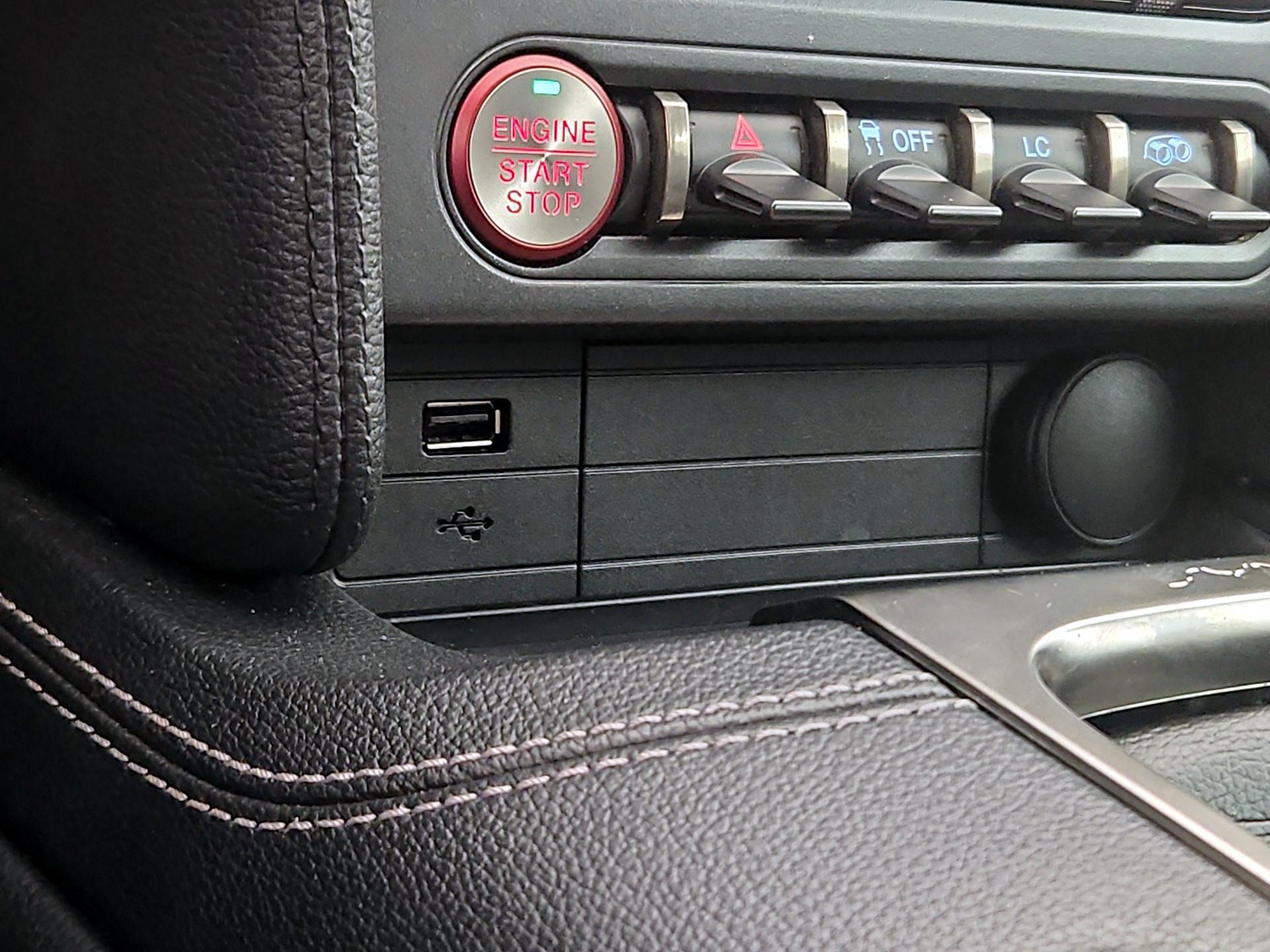 Thumbnail: 2019 Ford Mustang - 18