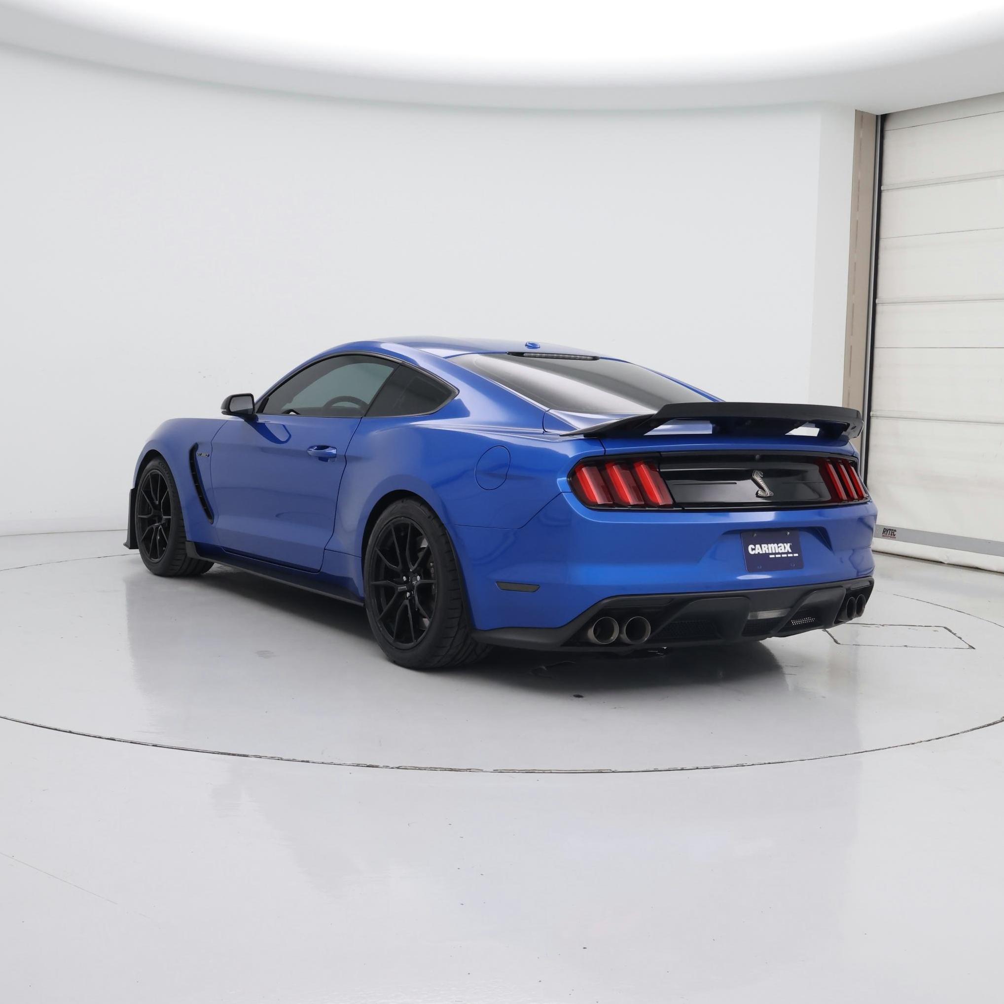 Thumbnail: 2019 Ford Mustang - 2