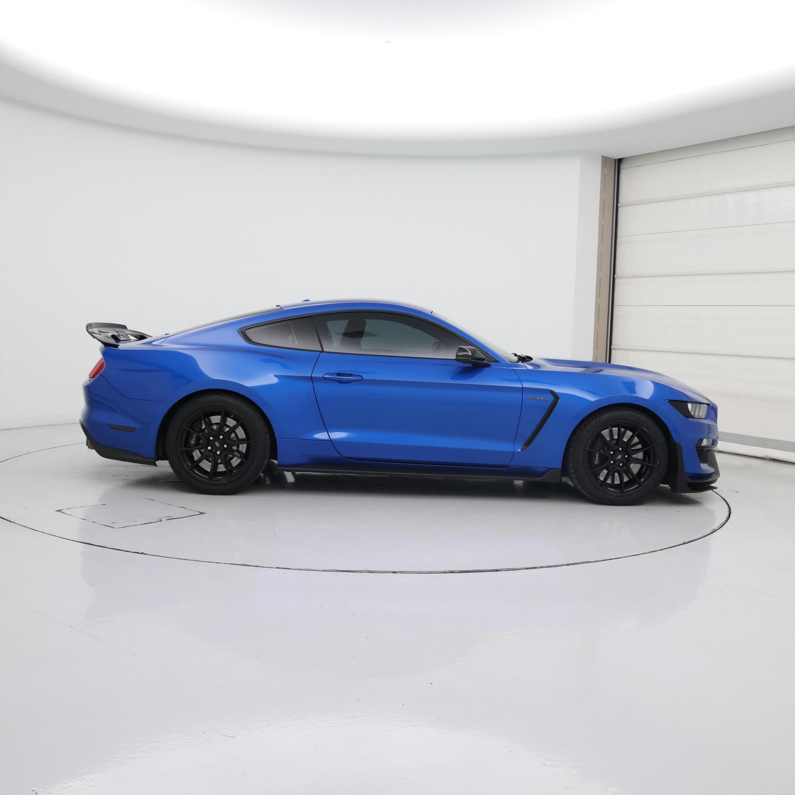 Thumbnail: 2019 Ford Mustang - 7