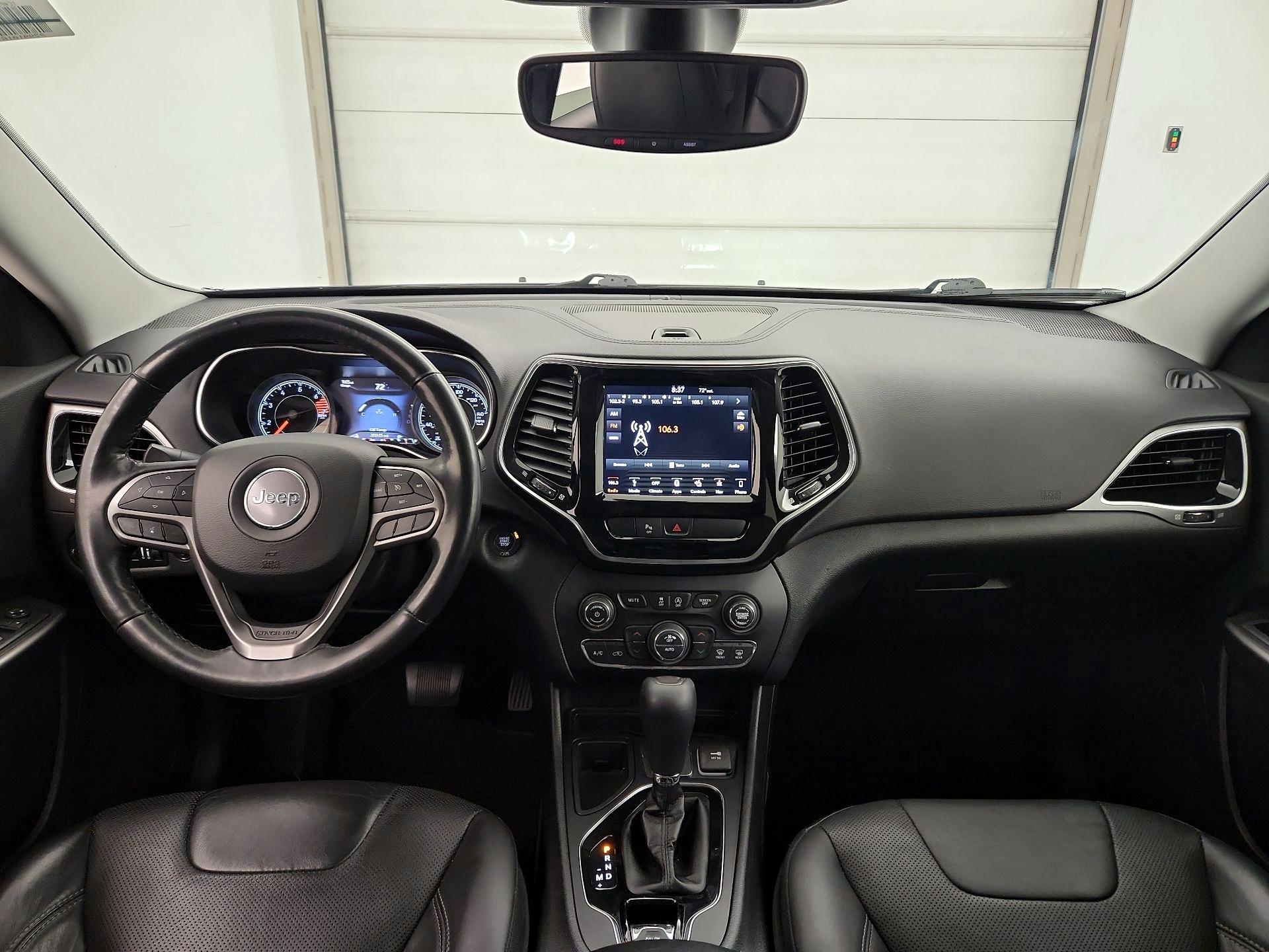 Thumbnail: 2019 Jeep Cherokee - 9