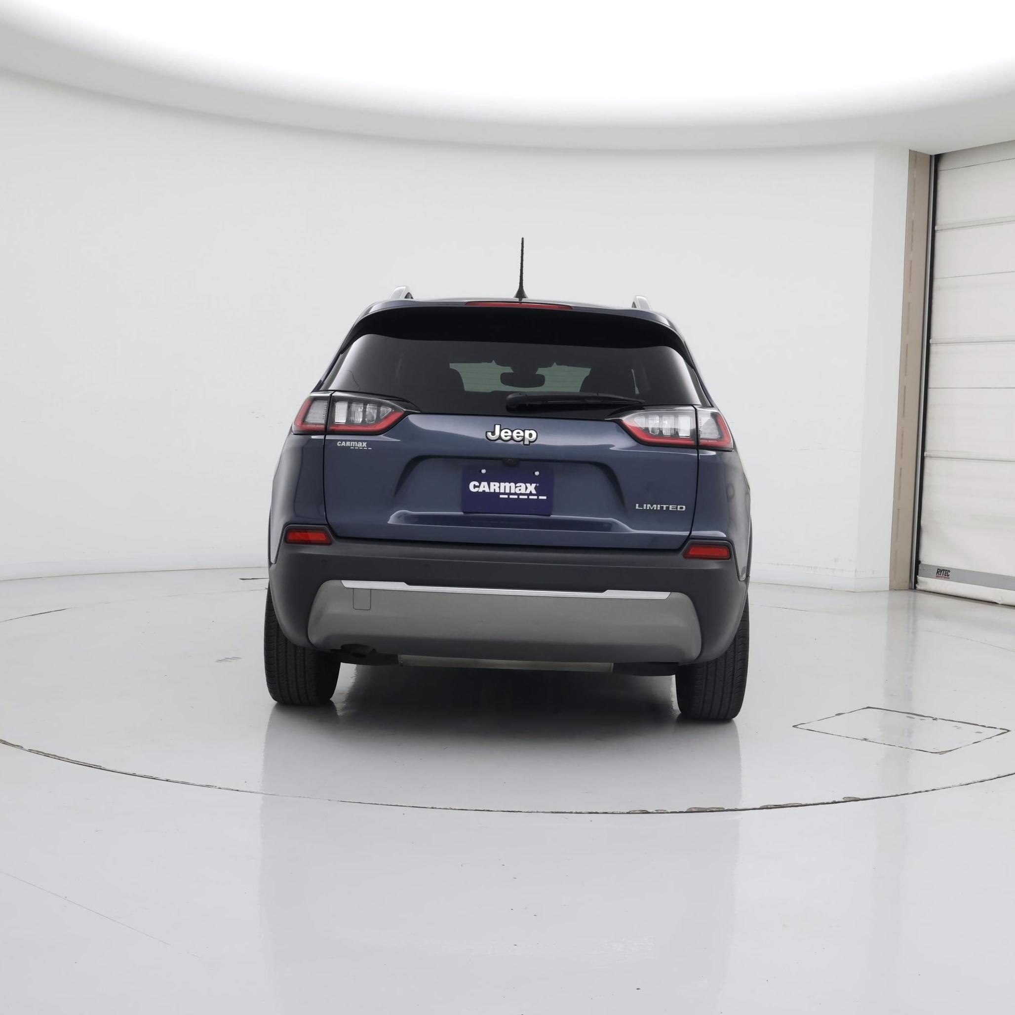 Thumbnail: 2019 Jeep Cherokee - 6