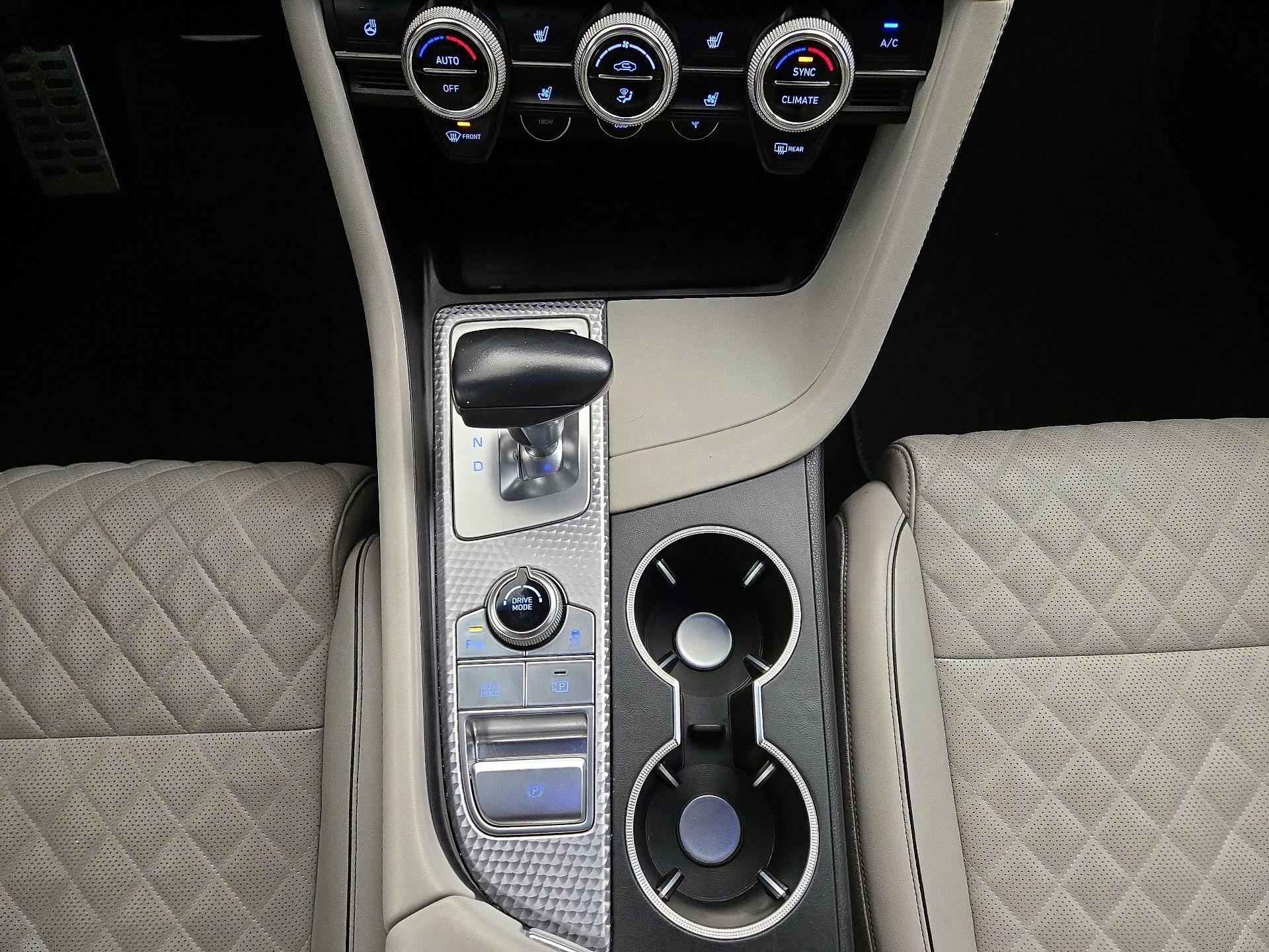 Thumbnail: 2023 Genesis G70 - 18