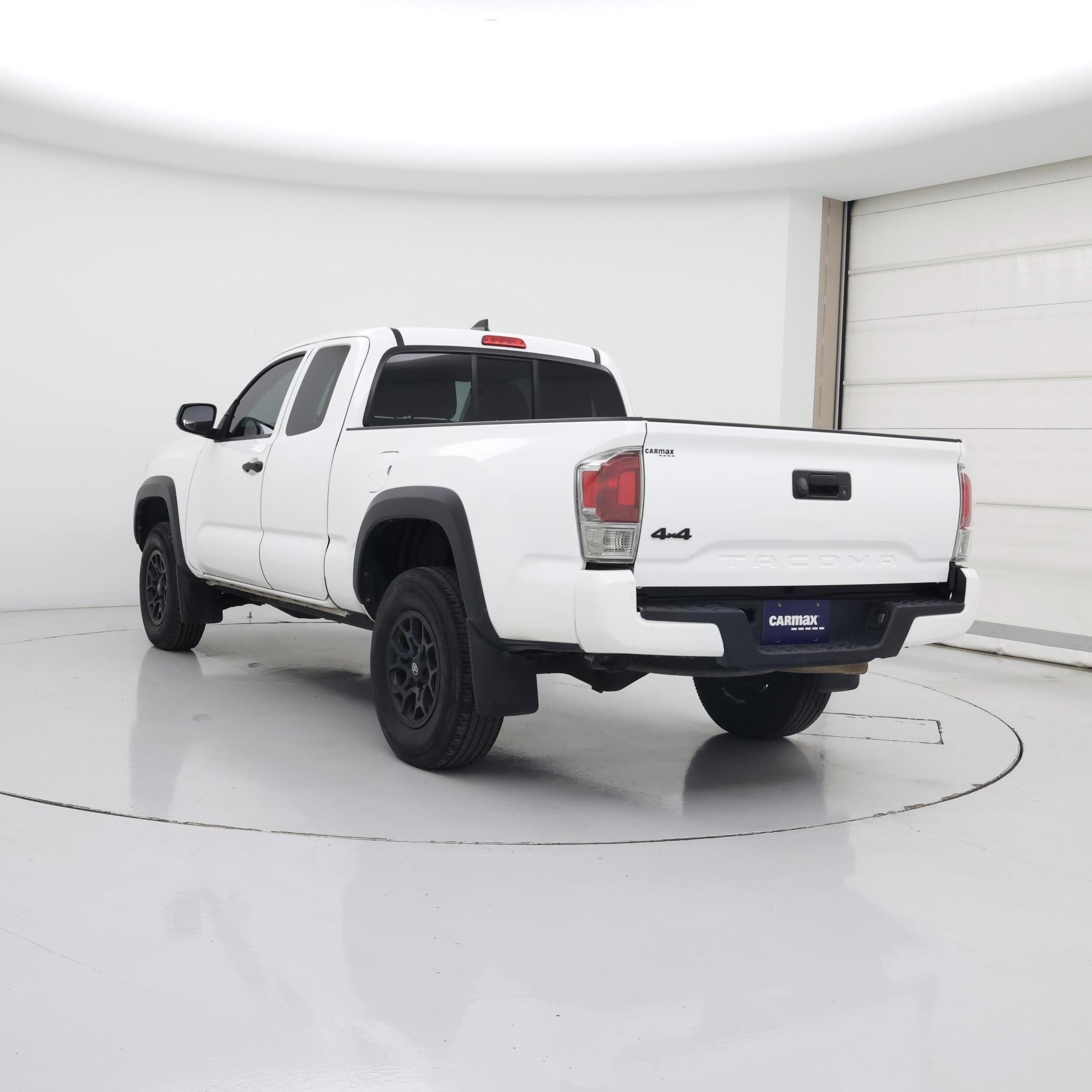 Thumbnail: 2019 Toyota Tacoma - 2