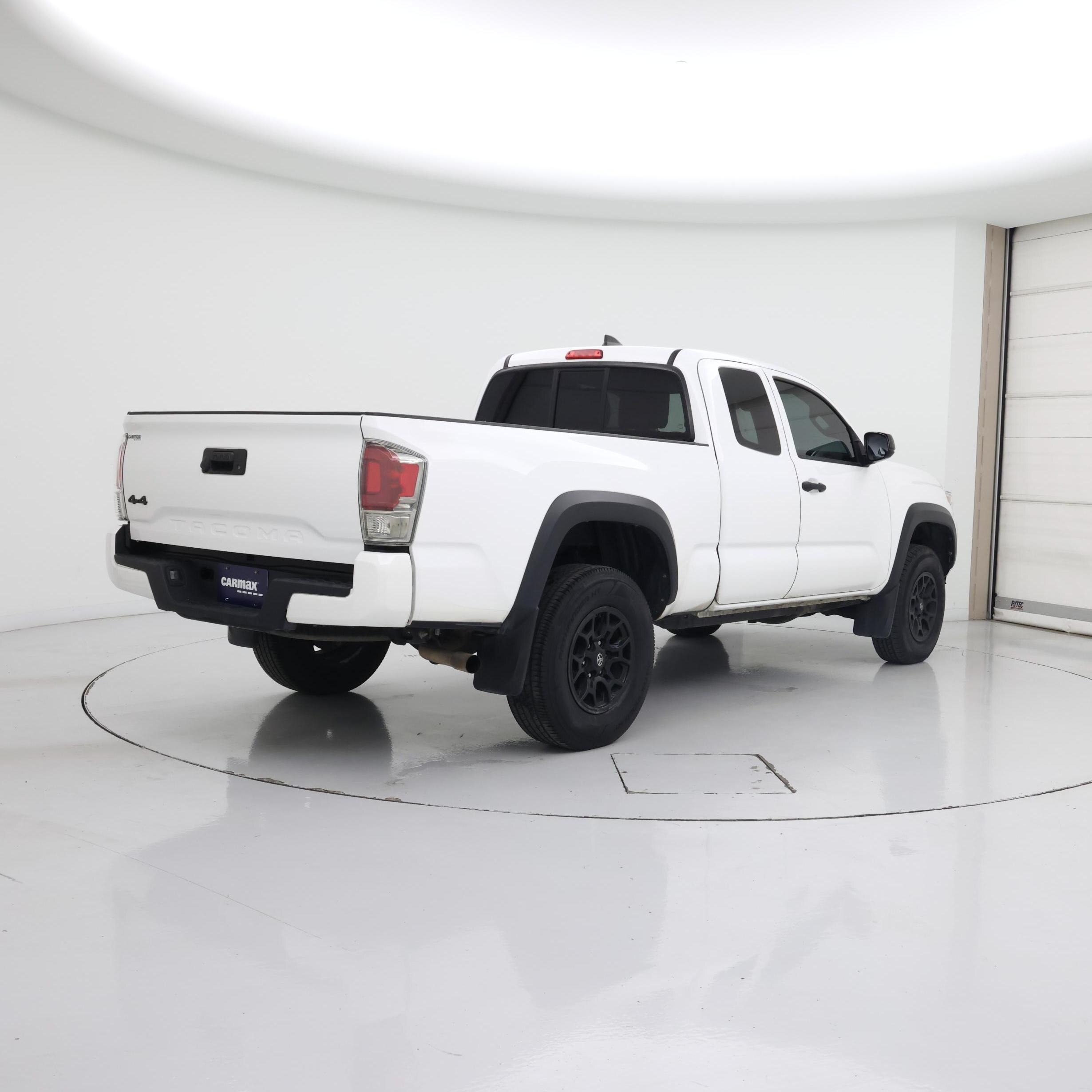 Thumbnail: 2019 Toyota Tacoma - 8