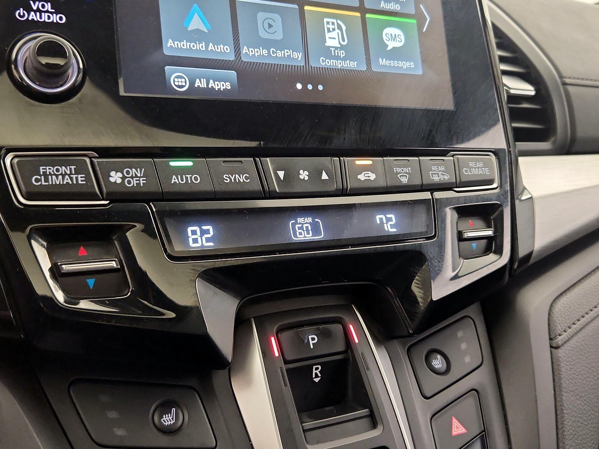 Thumbnail: 2022 Honda Odyssey - 16