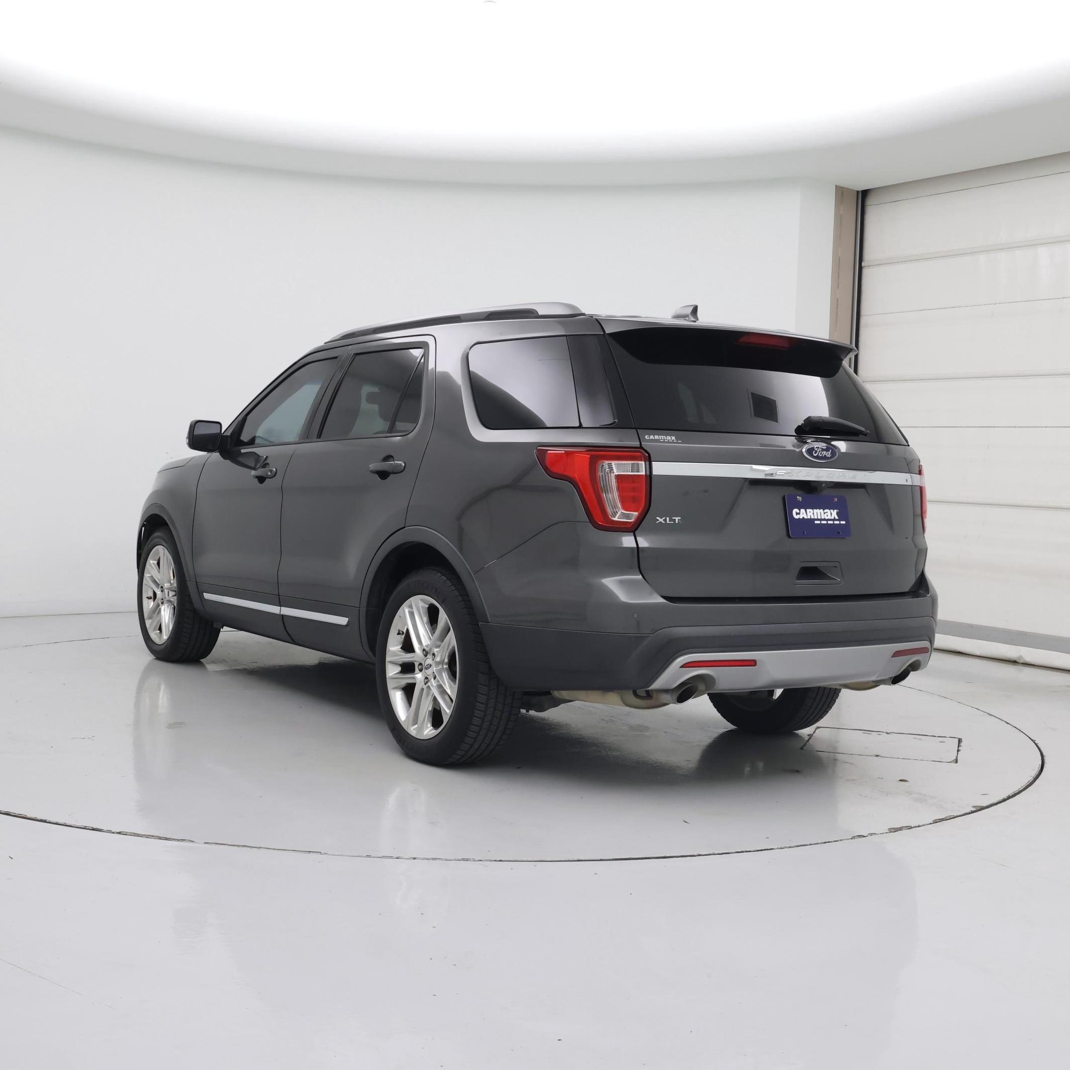 Thumbnail: 2017 Ford Explorer - 2