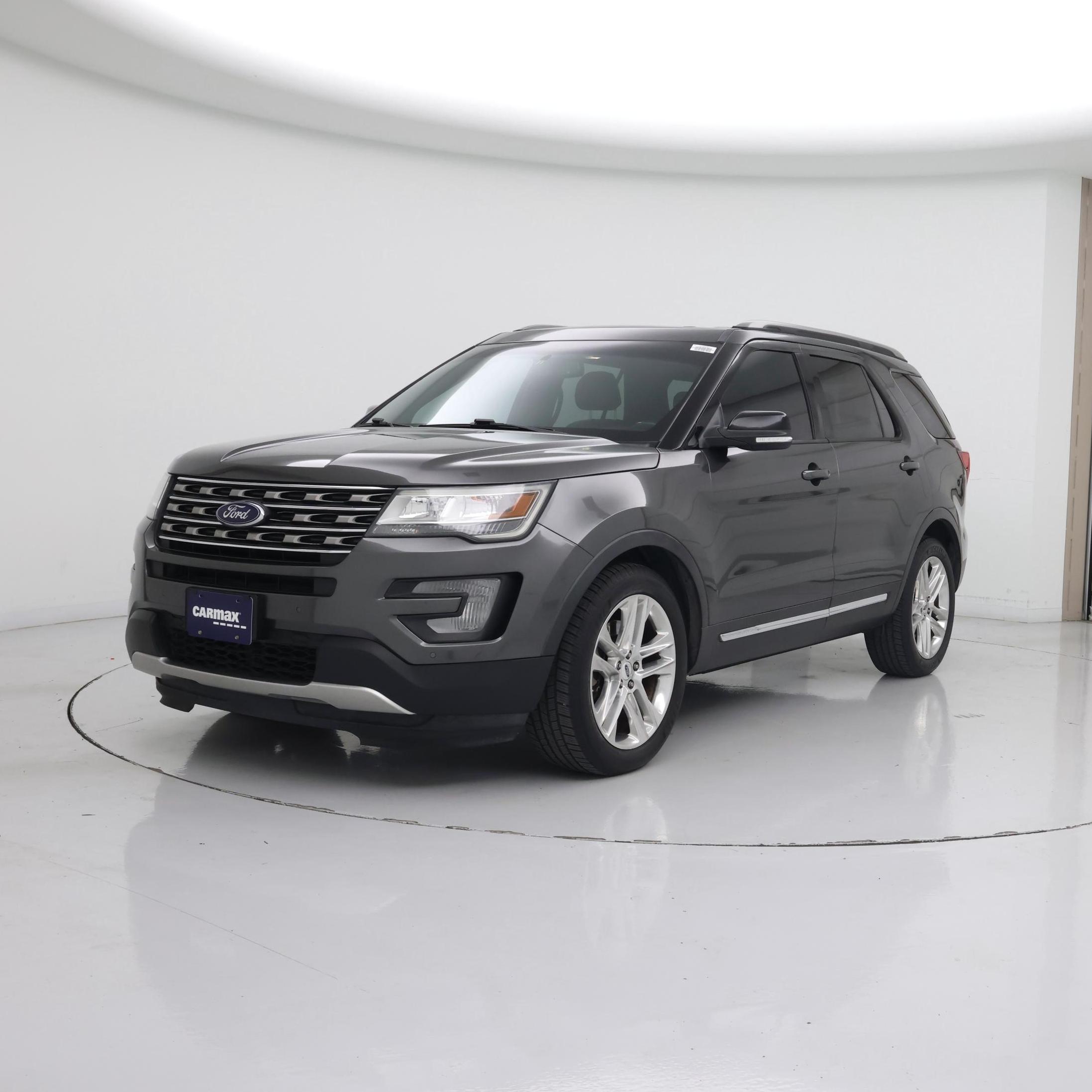 Thumbnail: 2017 Ford Explorer - 4